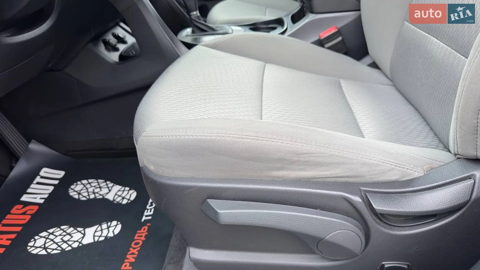 2016 Hyundai Santa Fe - мініатюра 15