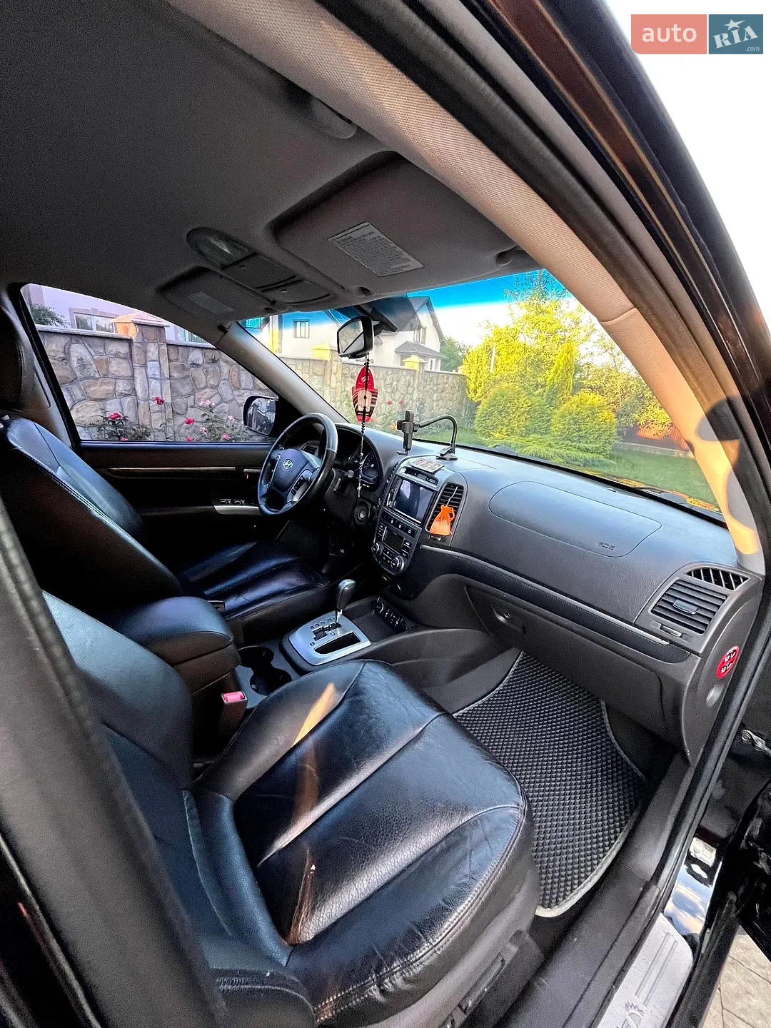 2010 Hyundai Santa Fe - мініатюра 15
