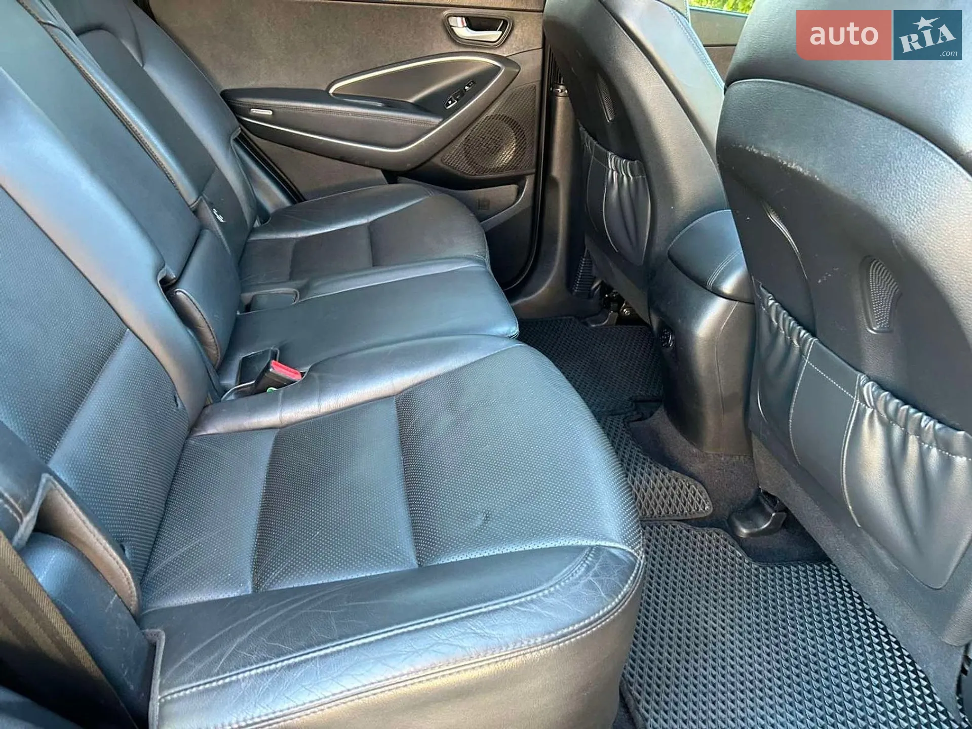 2015 Hyundai Santa Fe - мініатюра 26