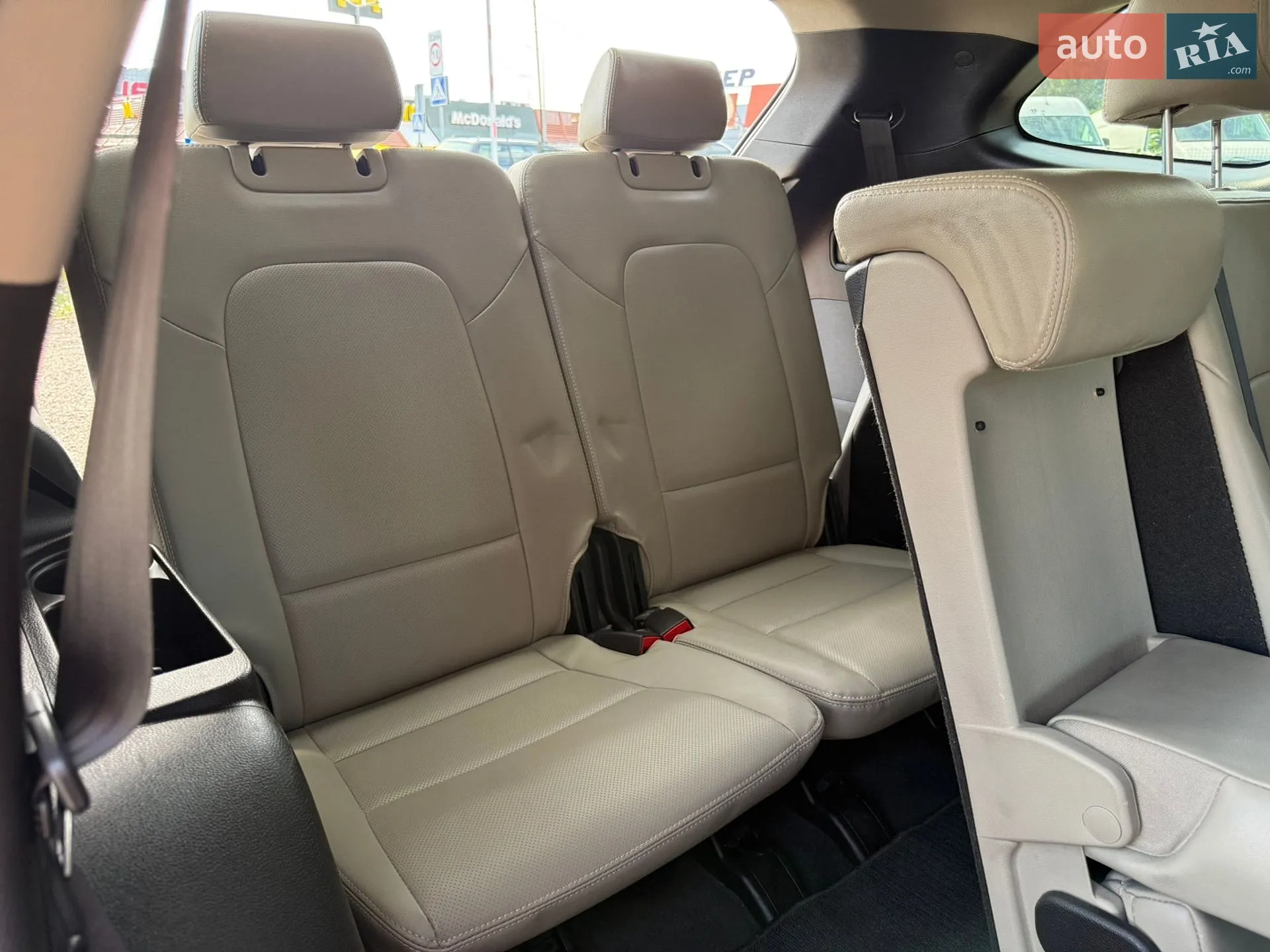 2016 Hyundai Santa Fe - мініатюра 10