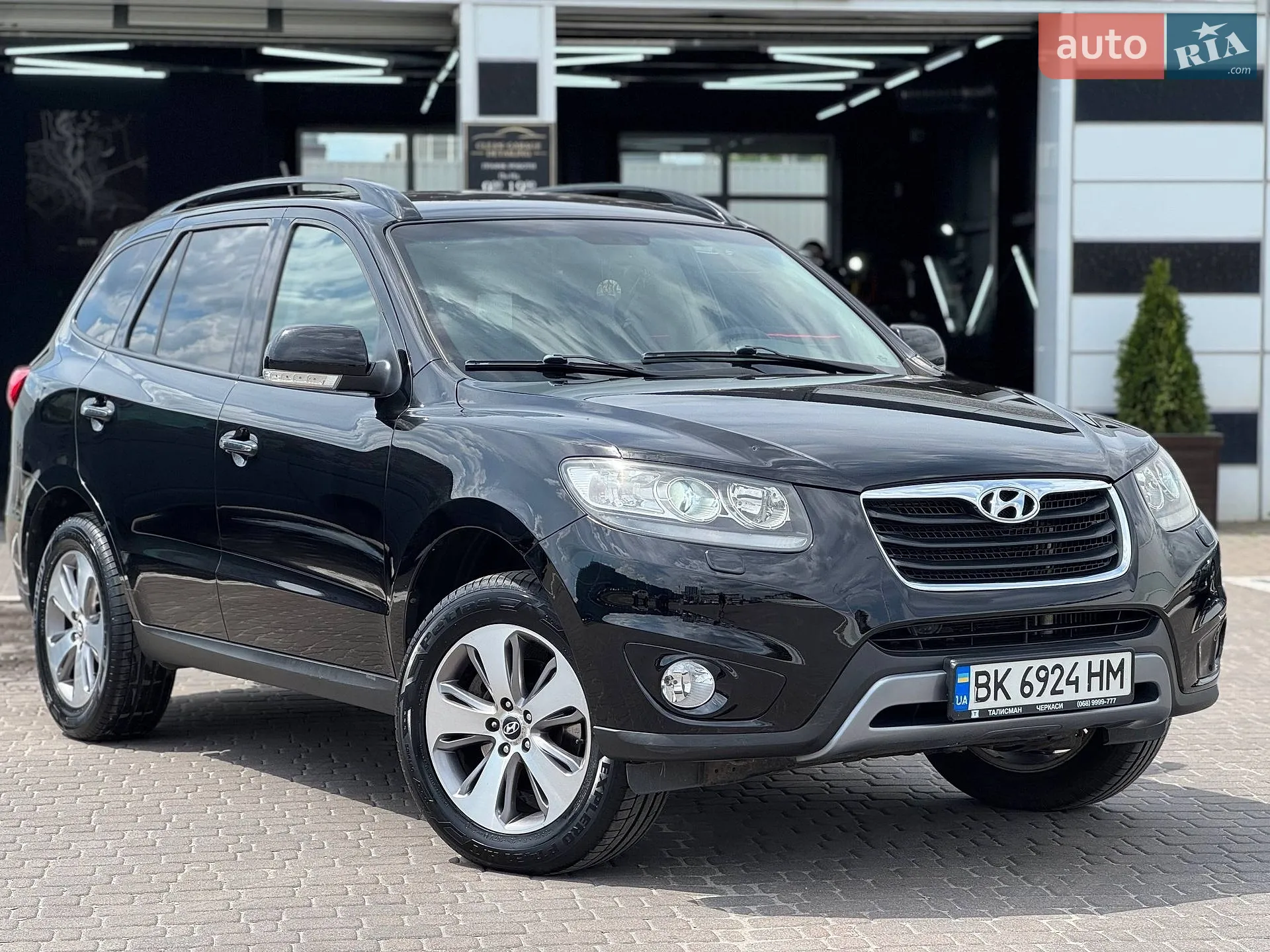 2011 Hyundai Santa Fe - мініатюра 2