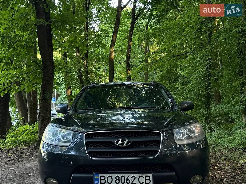 Hyundai Santa FE
