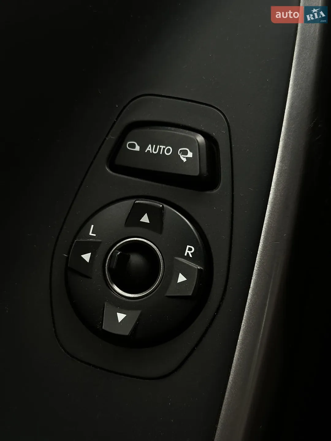 2014 Hyundai Santa Fe - мініатюра 27