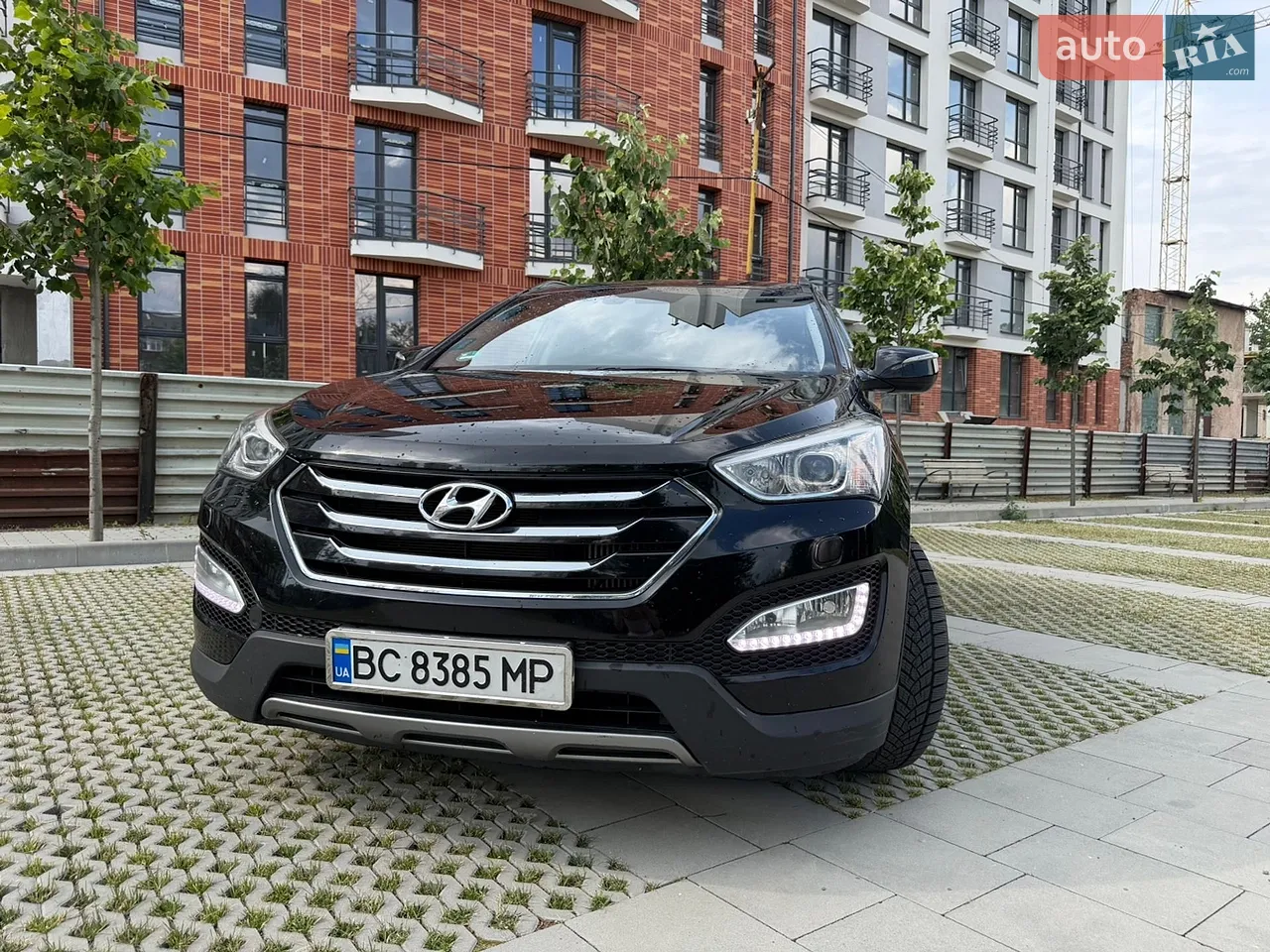 2011 Hyundai Santa Fe - мініатюра 21