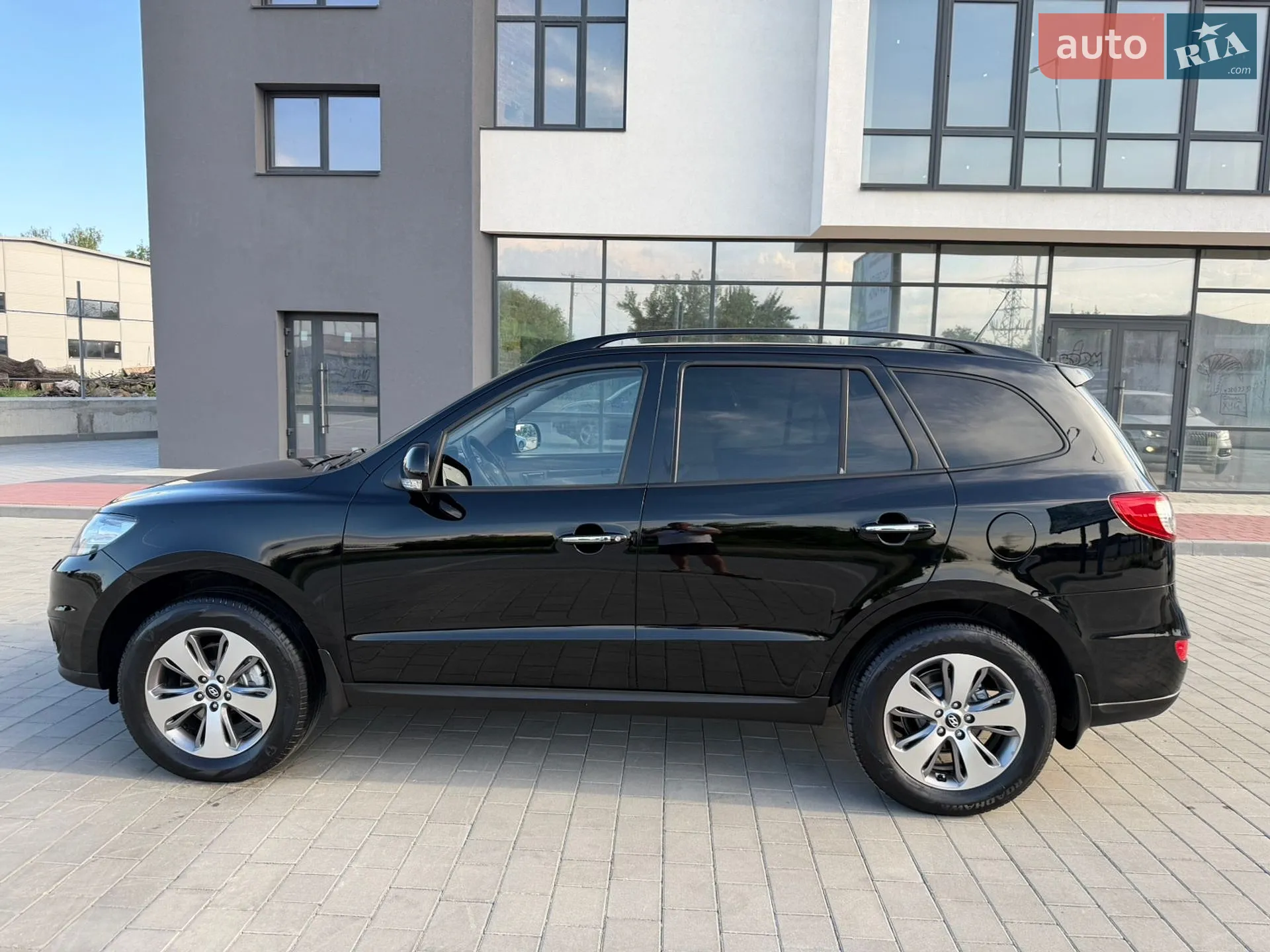 2012 Hyundai Santa Fe - мініатюра 26