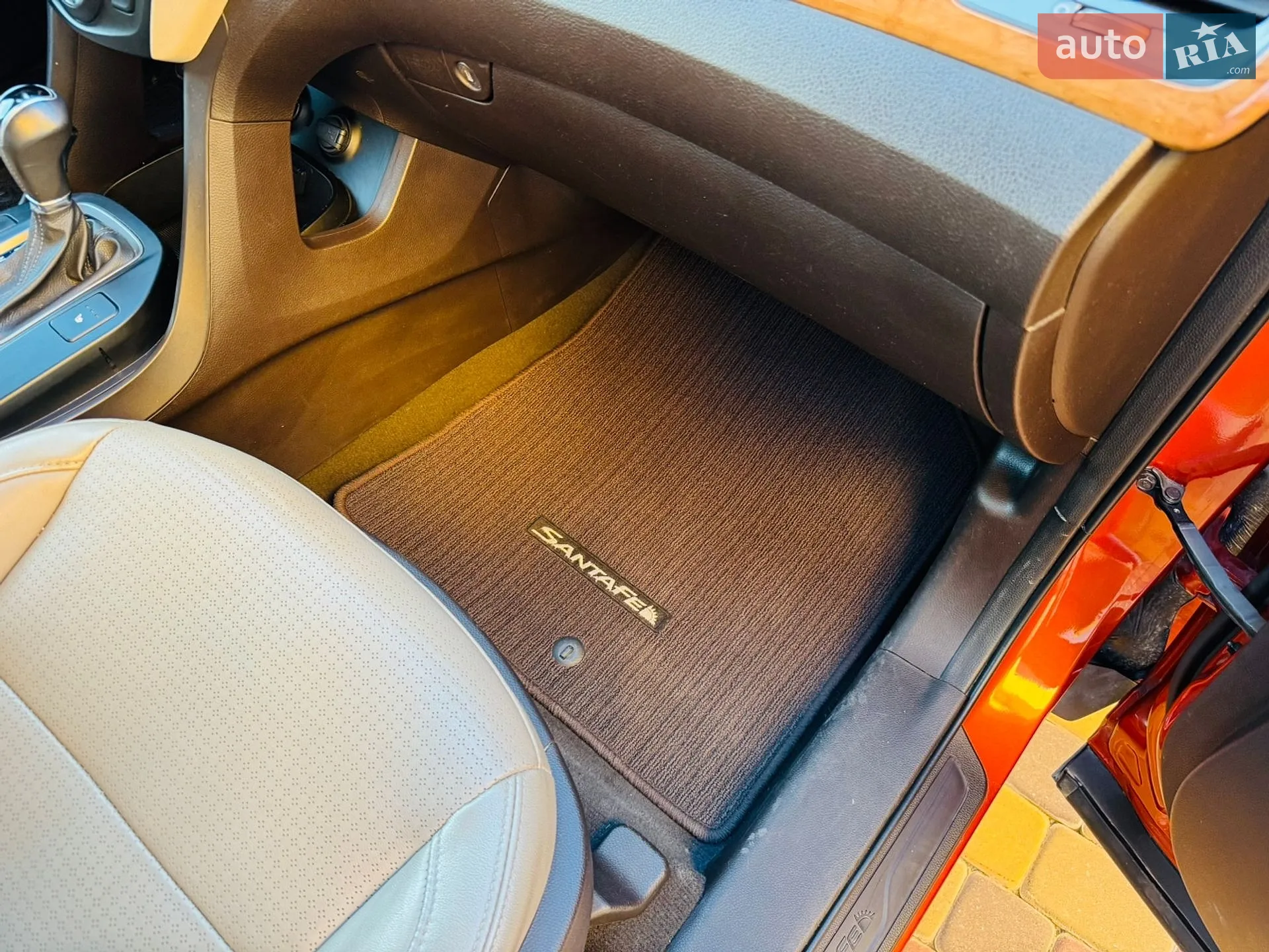2015 Hyundai Santa Fe - мініатюра 19
