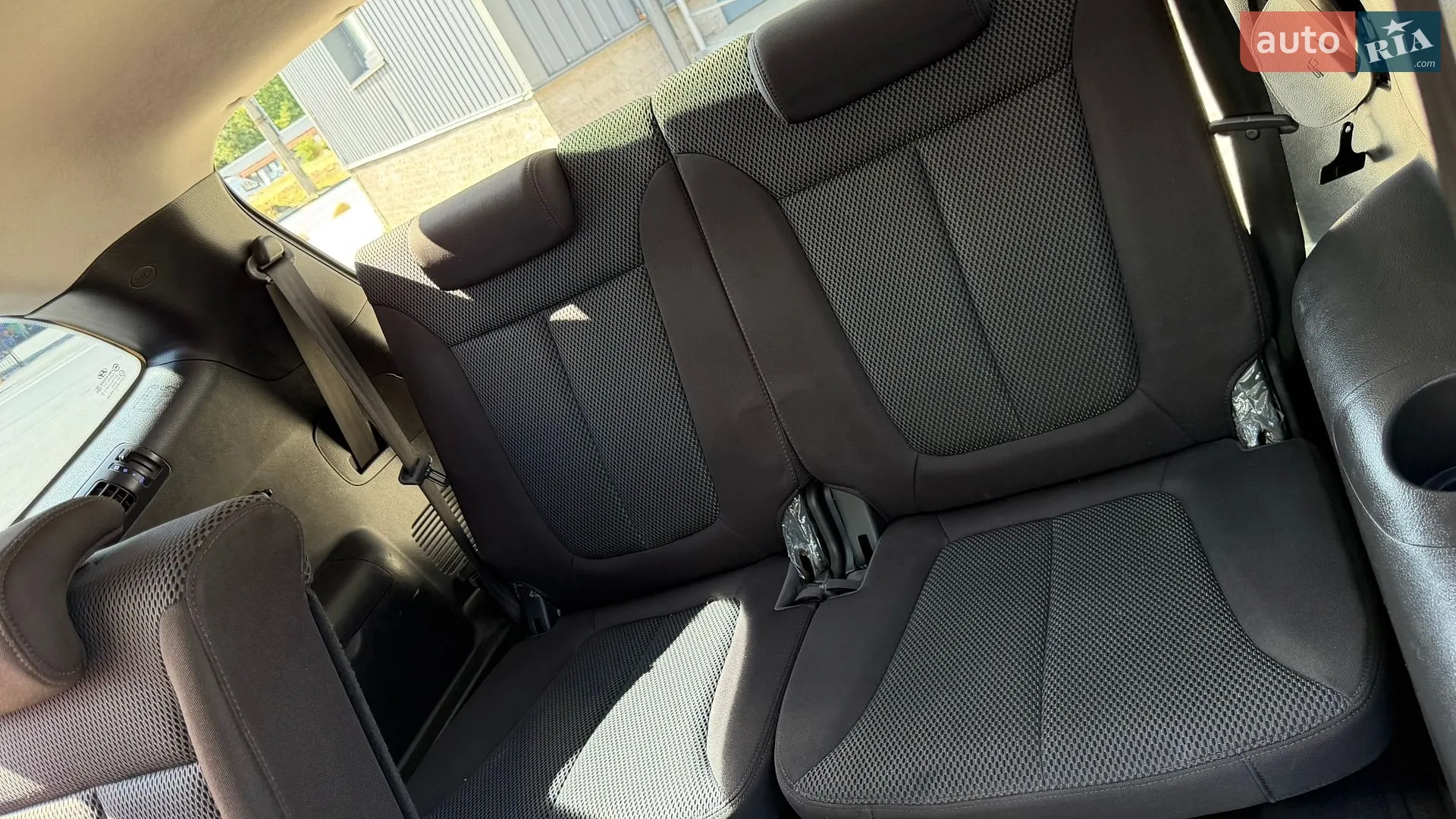 2012 Hyundai Santa Fe - мініатюра 20