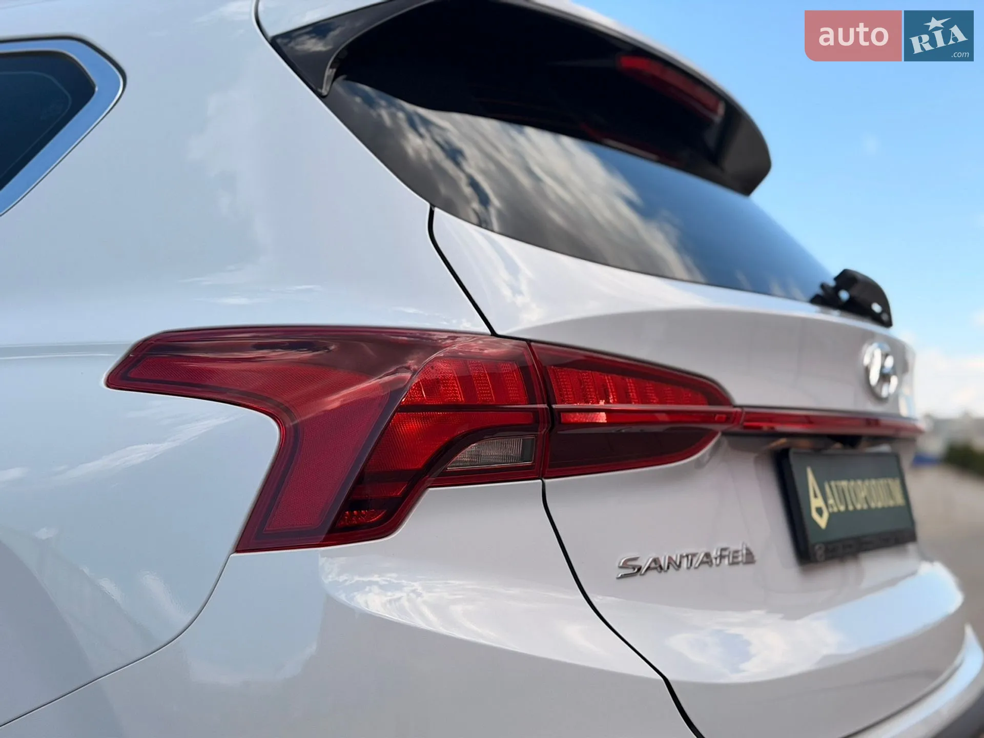 2021 Hyundai Santa Fe - мініатюра 16