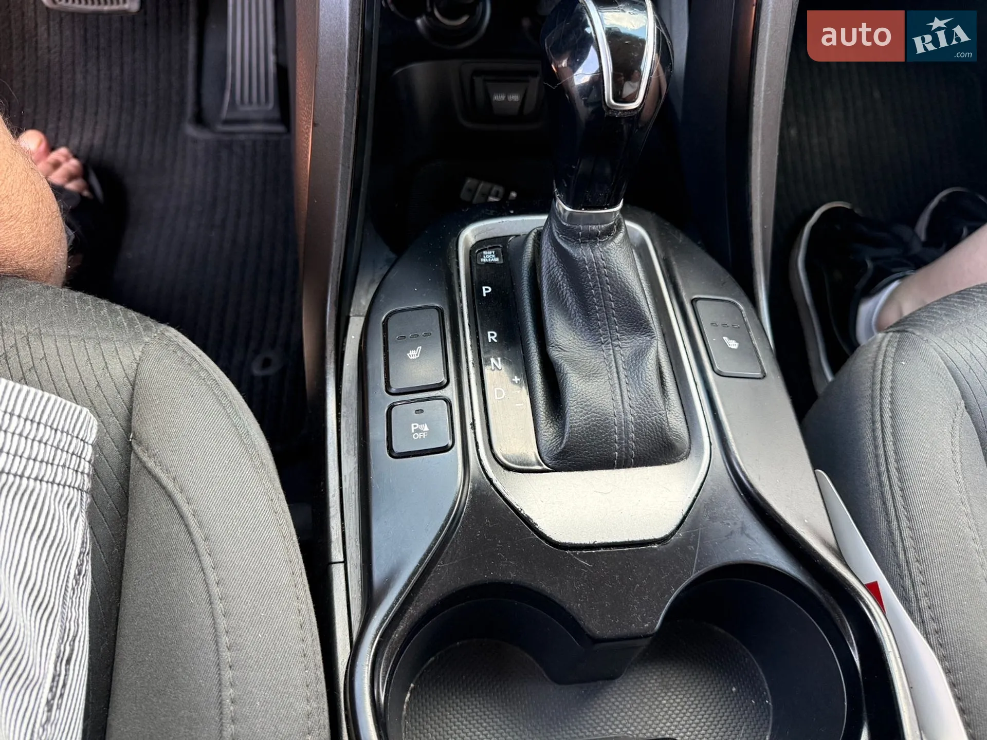2014 Hyundai Santa Fe - мініатюра 29