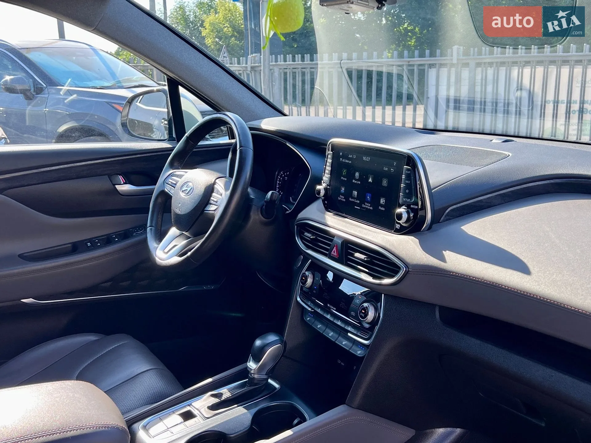 2019 Hyundai Santa Fe - мініатюра 25