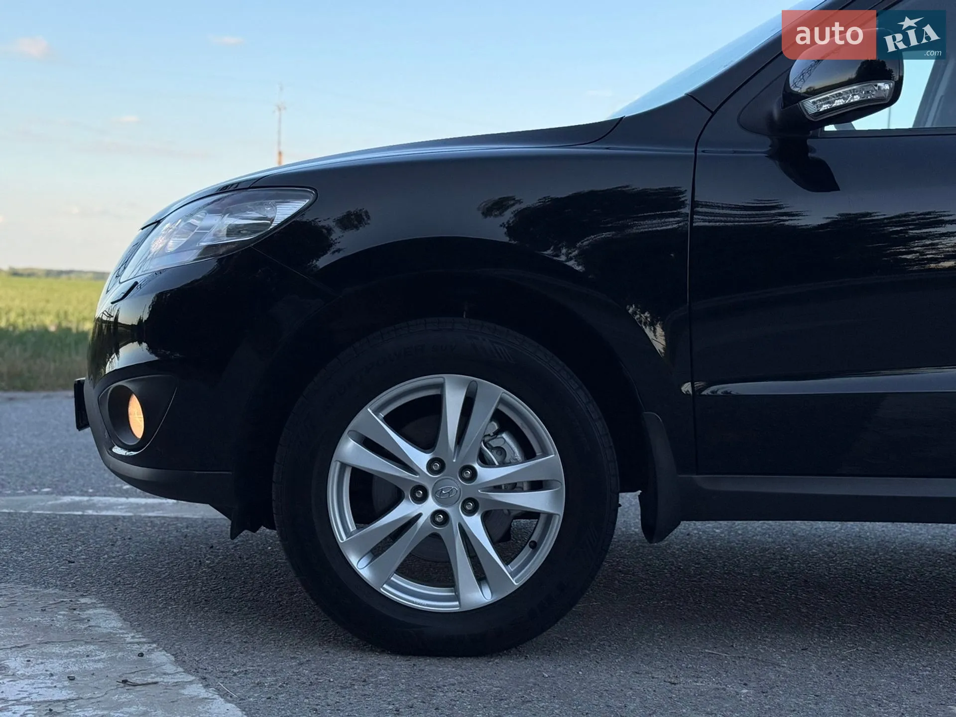 2011 Hyundai Santa Fe - мініатюра 28