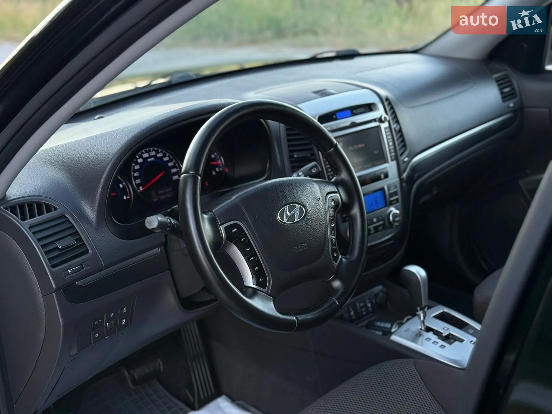 2011 Hyundai Santa Fe - мініатюра 33