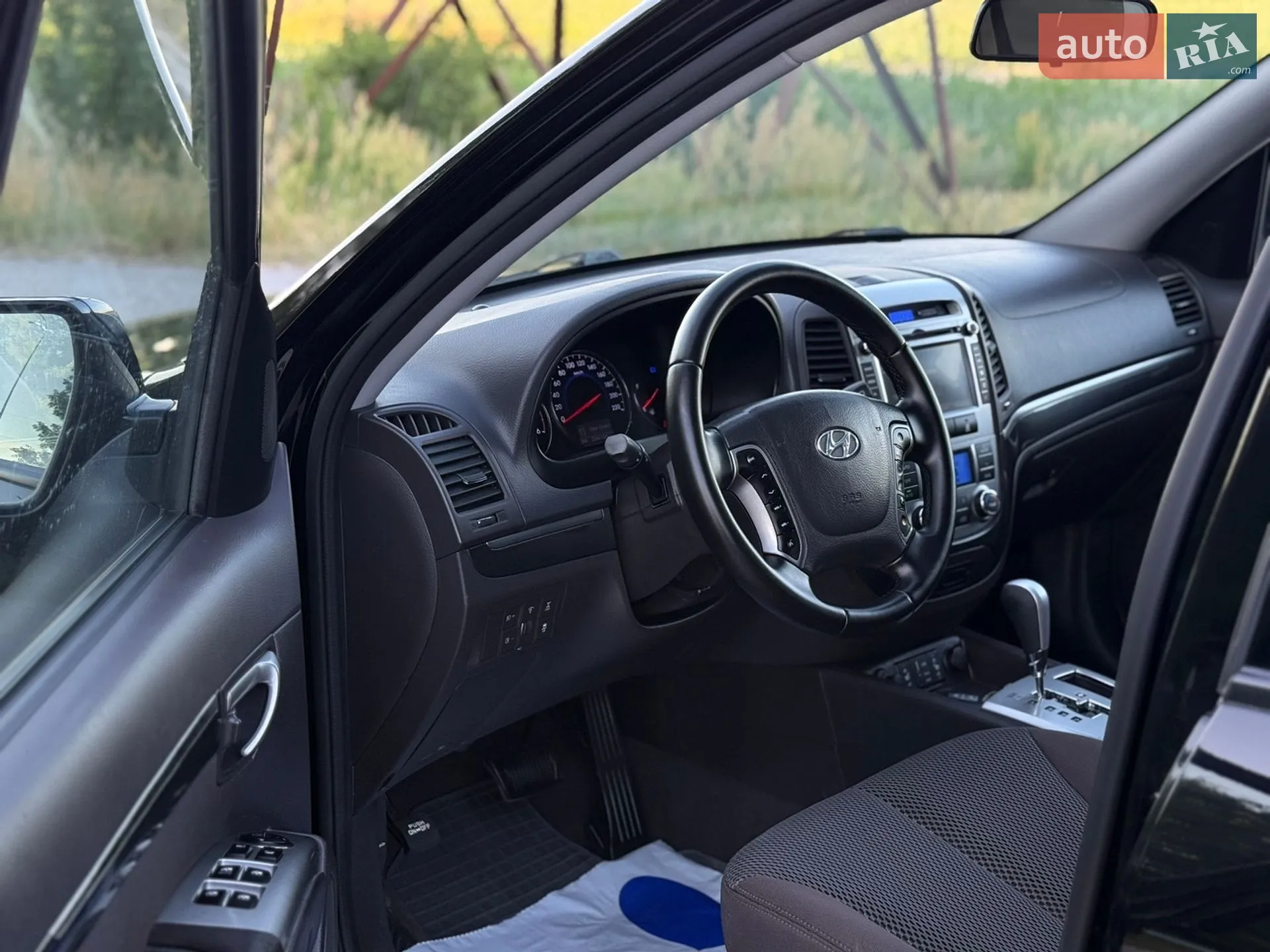 2011 Hyundai Santa Fe - мініатюра 35