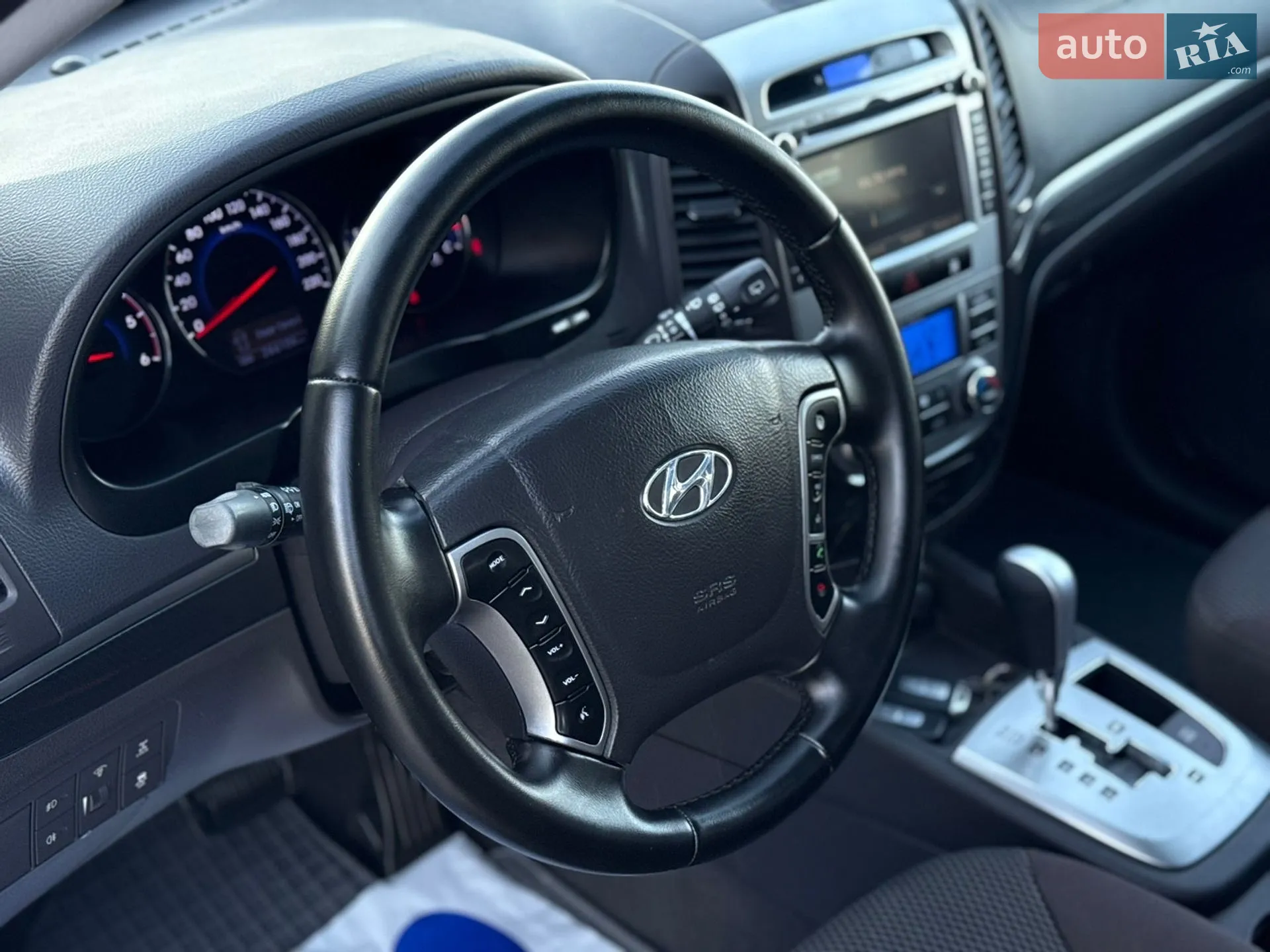 2011 Hyundai Santa Fe - мініатюра 41