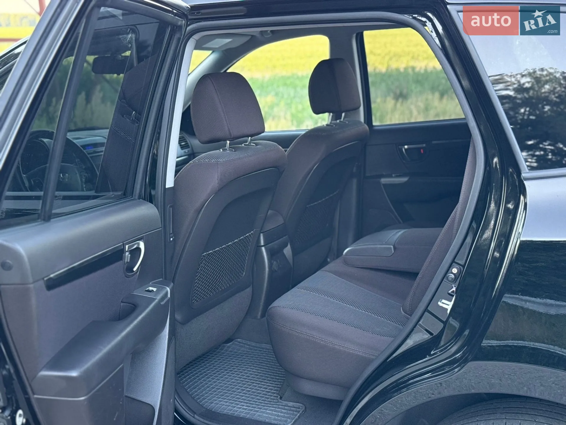 2011 Hyundai Santa Fe - мініатюра 45