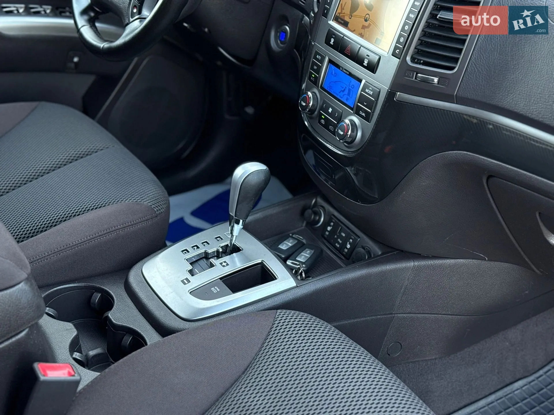 2011 Hyundai Santa Fe - мініатюра 65