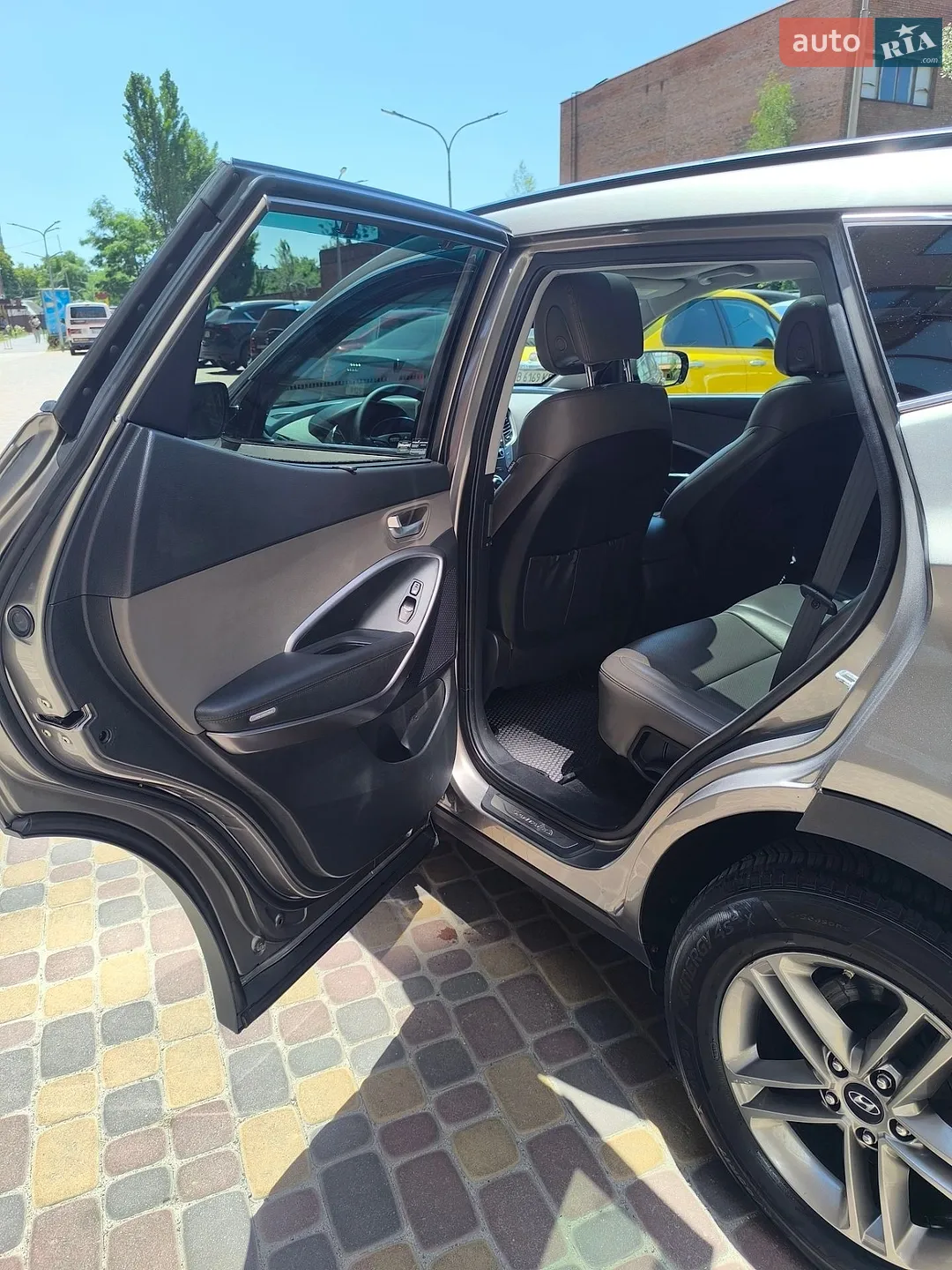 2016 Hyundai Santa Fe - мініатюра 10