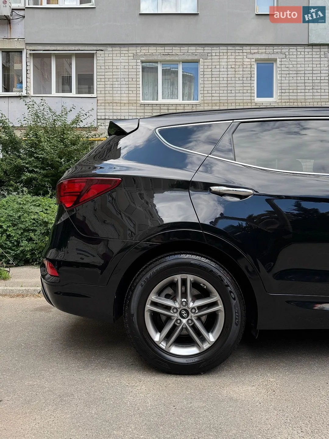 2017 Hyundai Santa Fe - мініатюра 6