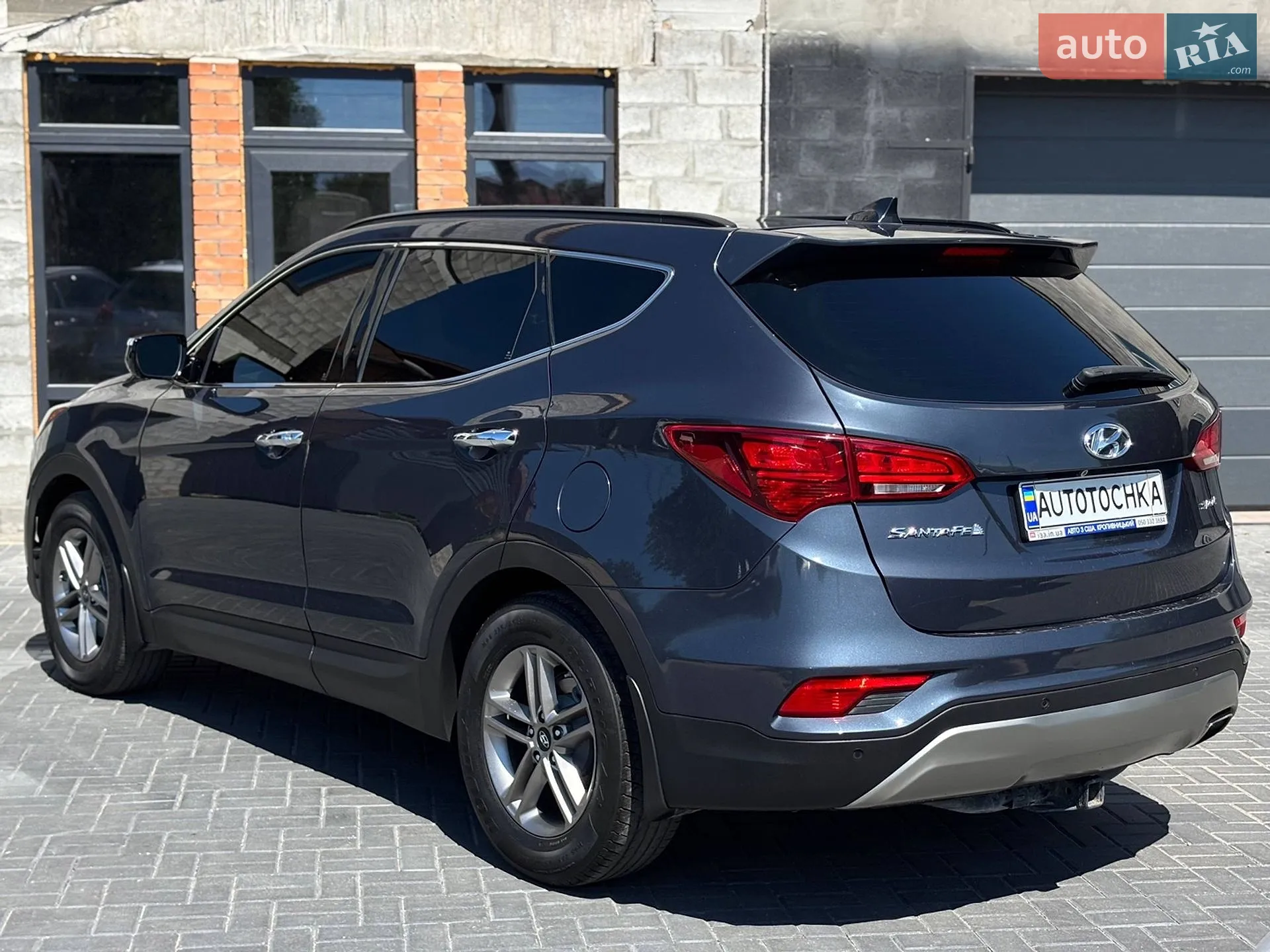 2017 Hyundai Santa Fe - мініатюра 3