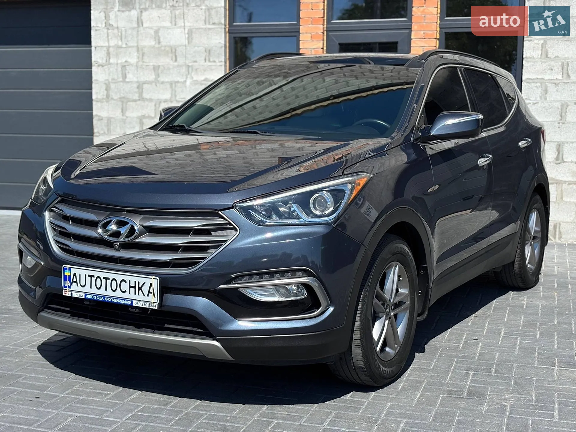 2017 Hyundai Santa Fe - мініатюра 27