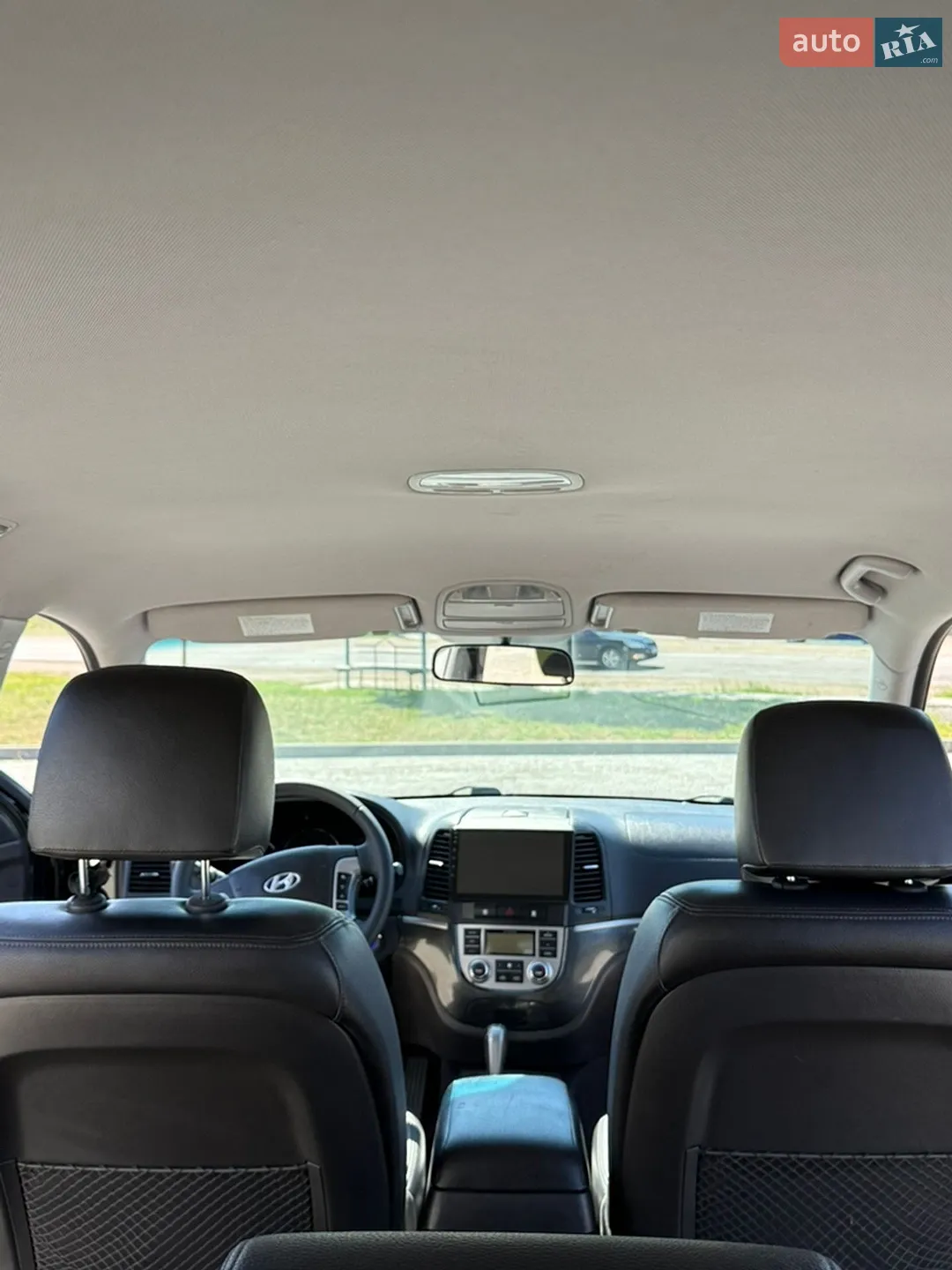 2010 Hyundai Santa Fe - мініатюра 18