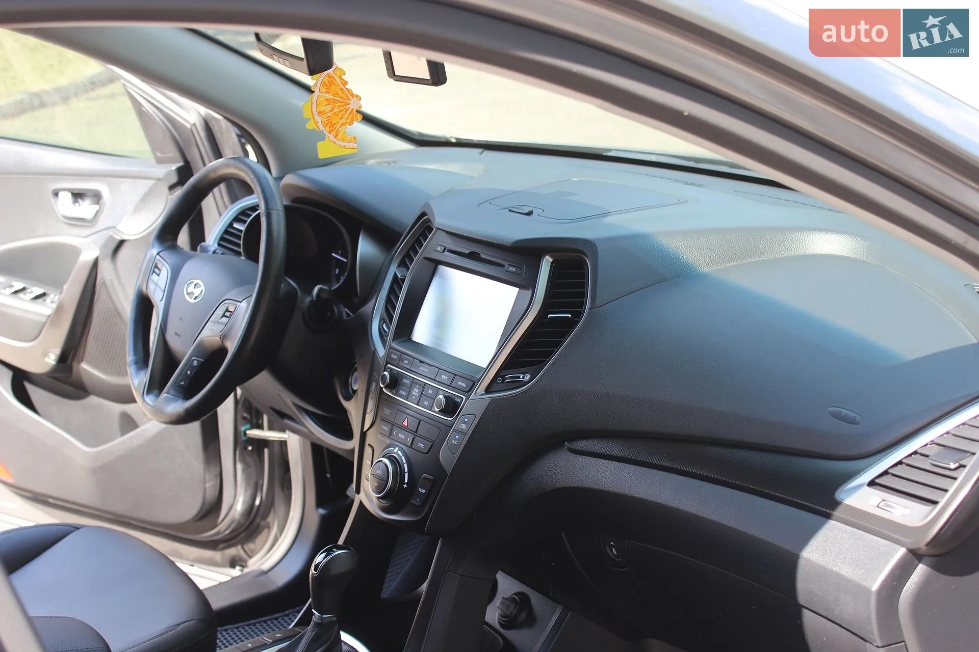 2015 Hyundai Santa Fe - мініатюра 32