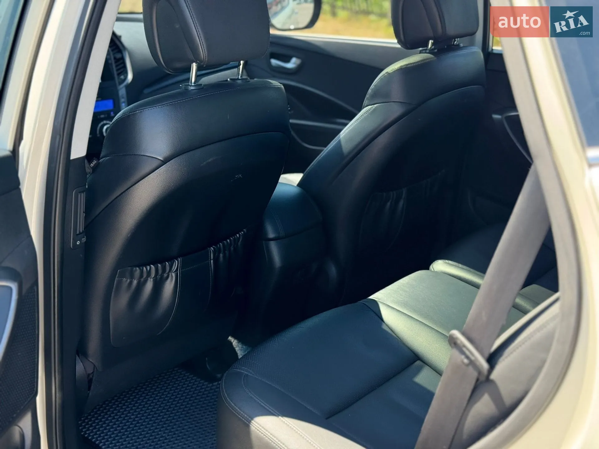 2014 Hyundai Santa Fe - мініатюра 37