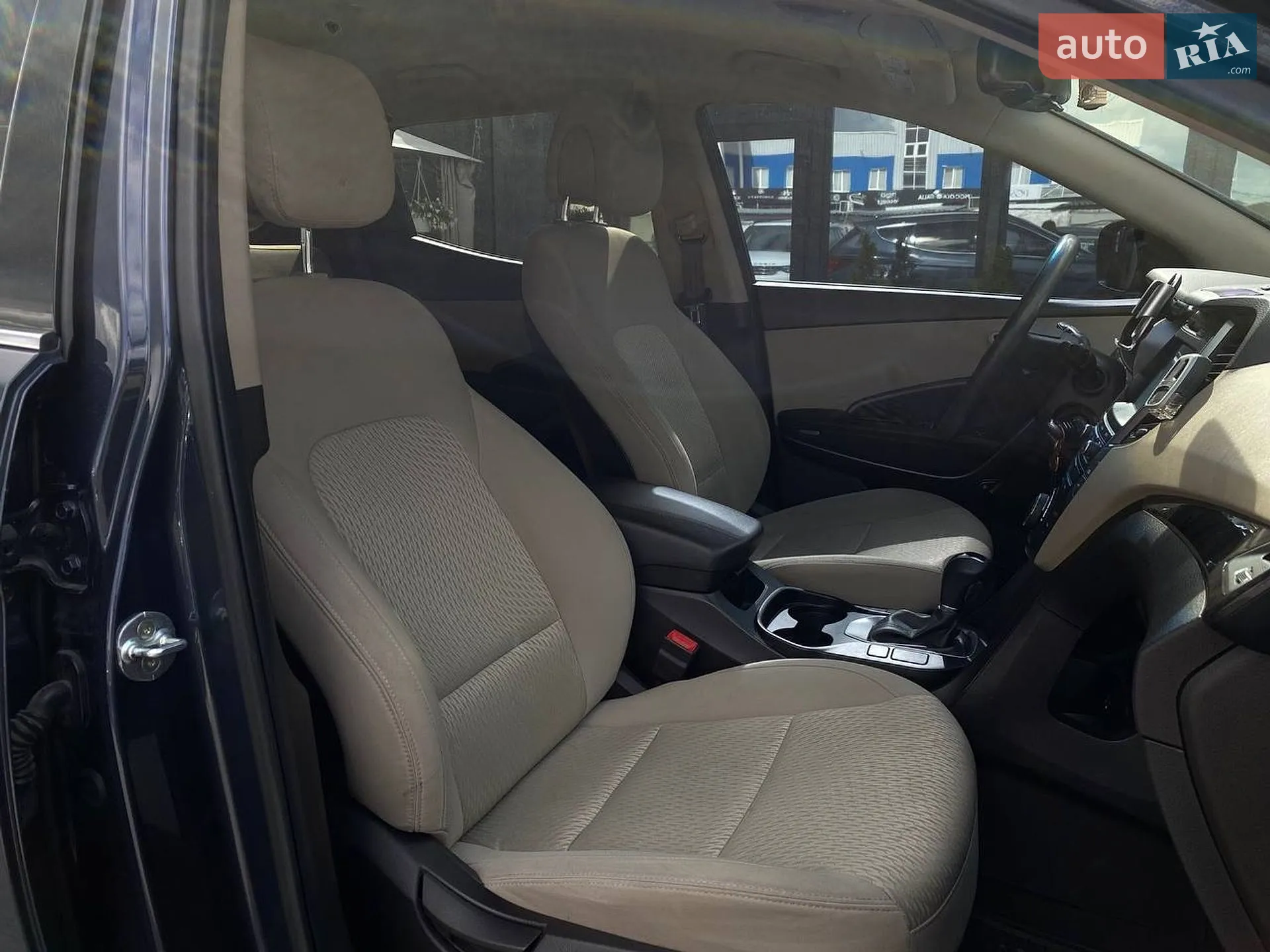 2016 Hyundai Santa Fe - мініатюра 26