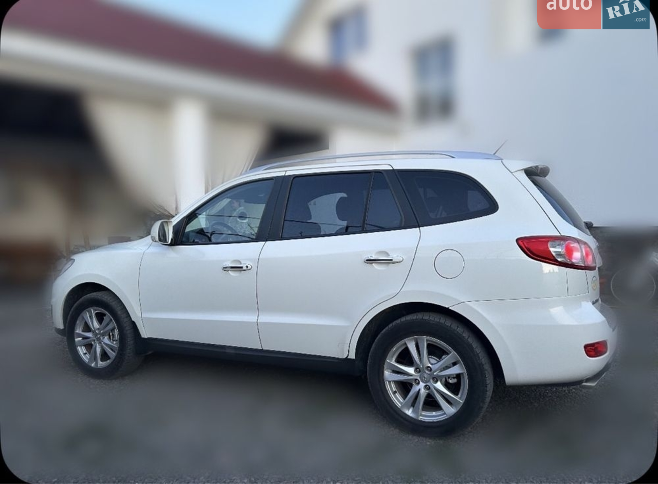 2011 Hyundai Santa Fe - мініатюра 27