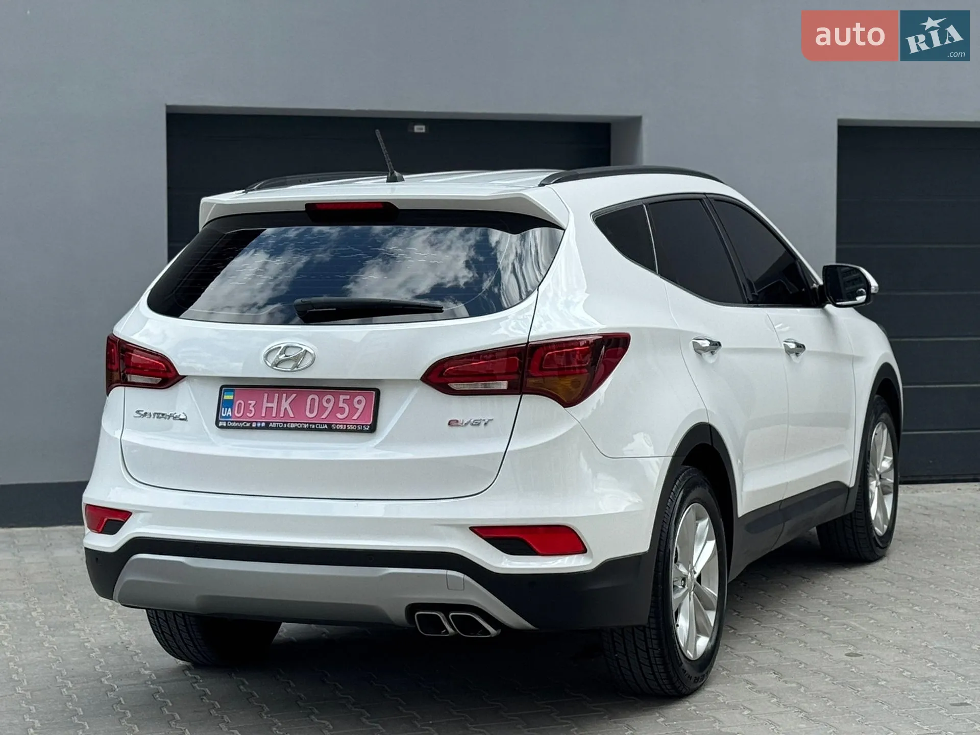 2016 Hyundai Santa Fe - мініатюра 26