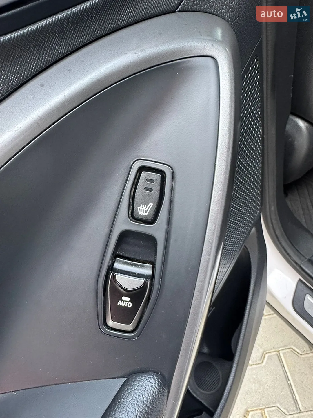 2015 Hyundai Santa Fe - мініатюра 44