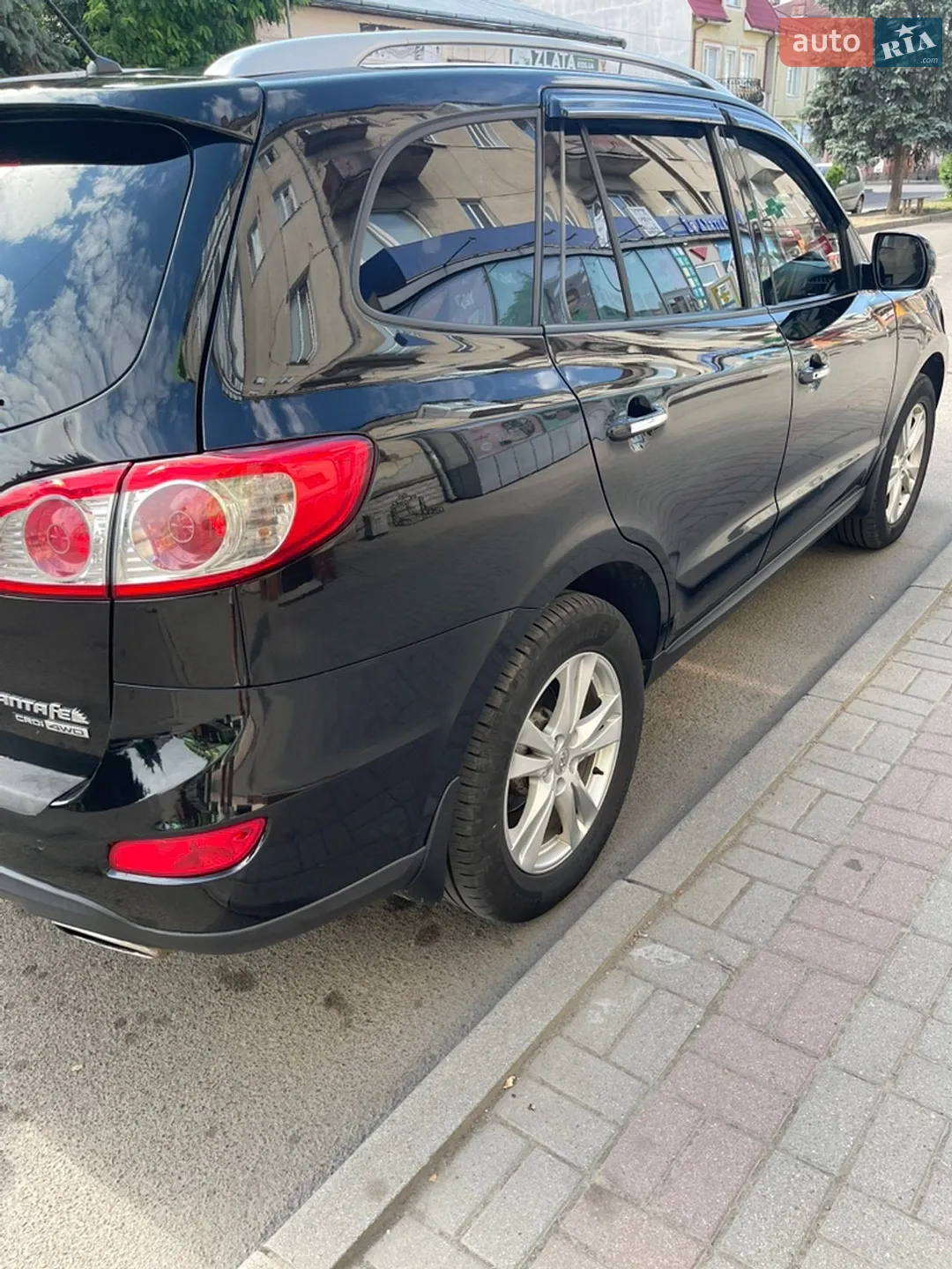 2010 Hyundai Santa Fe - мініатюра 8