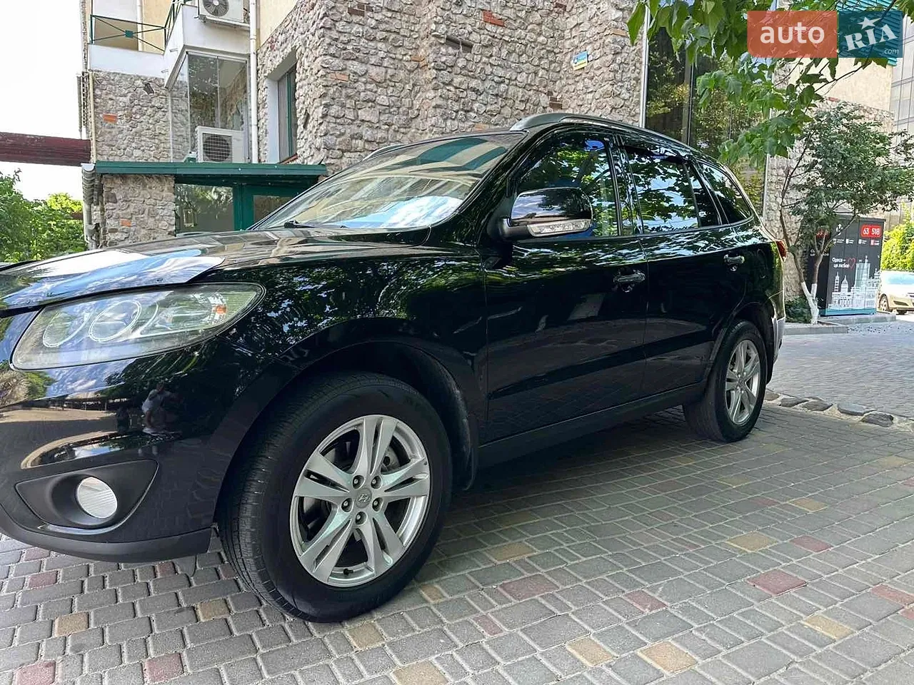 2010 Hyundai Santa Fe - мініатюра 31