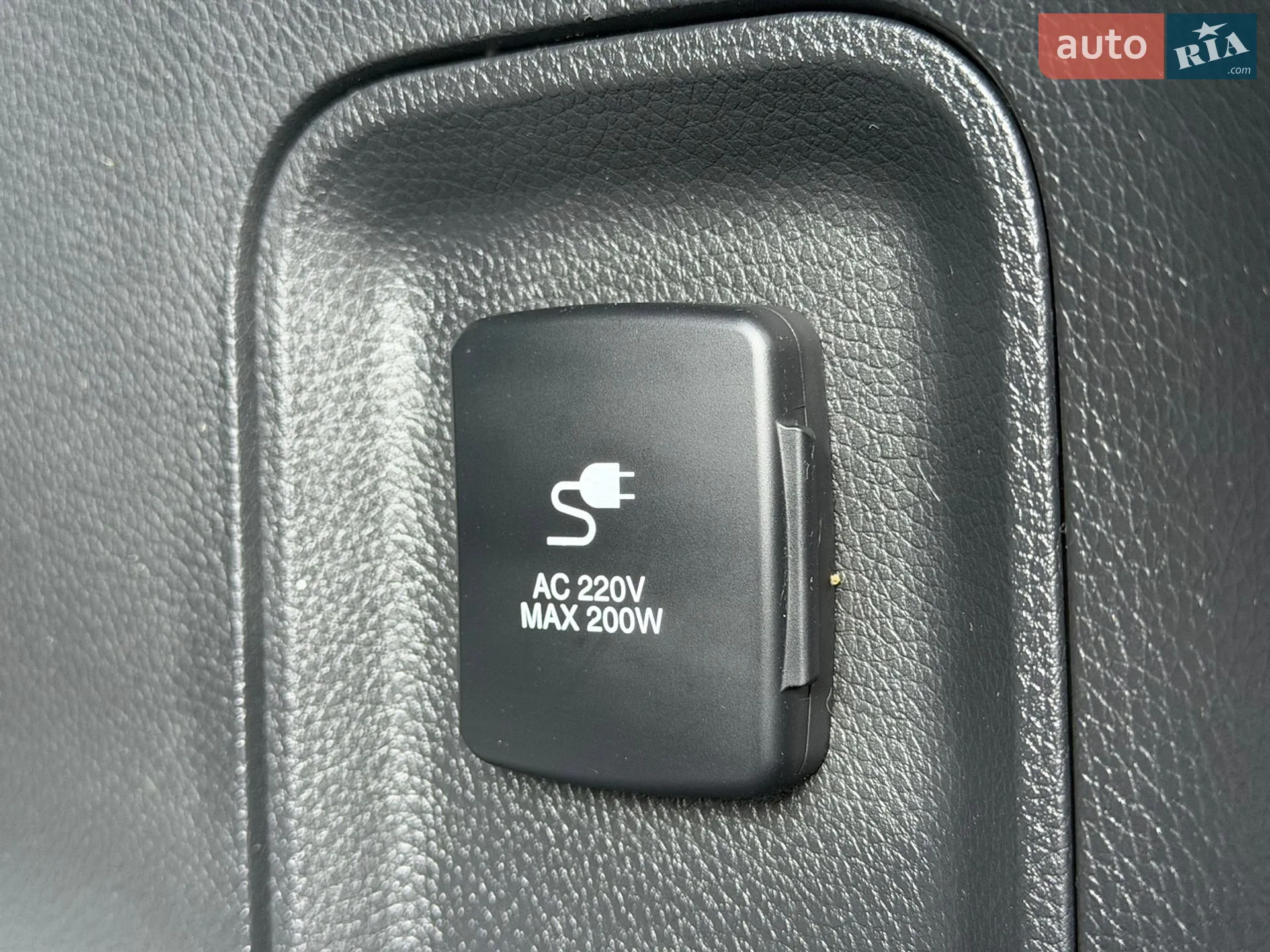 2015 Hyundai Santa Fe - мініатюра 39