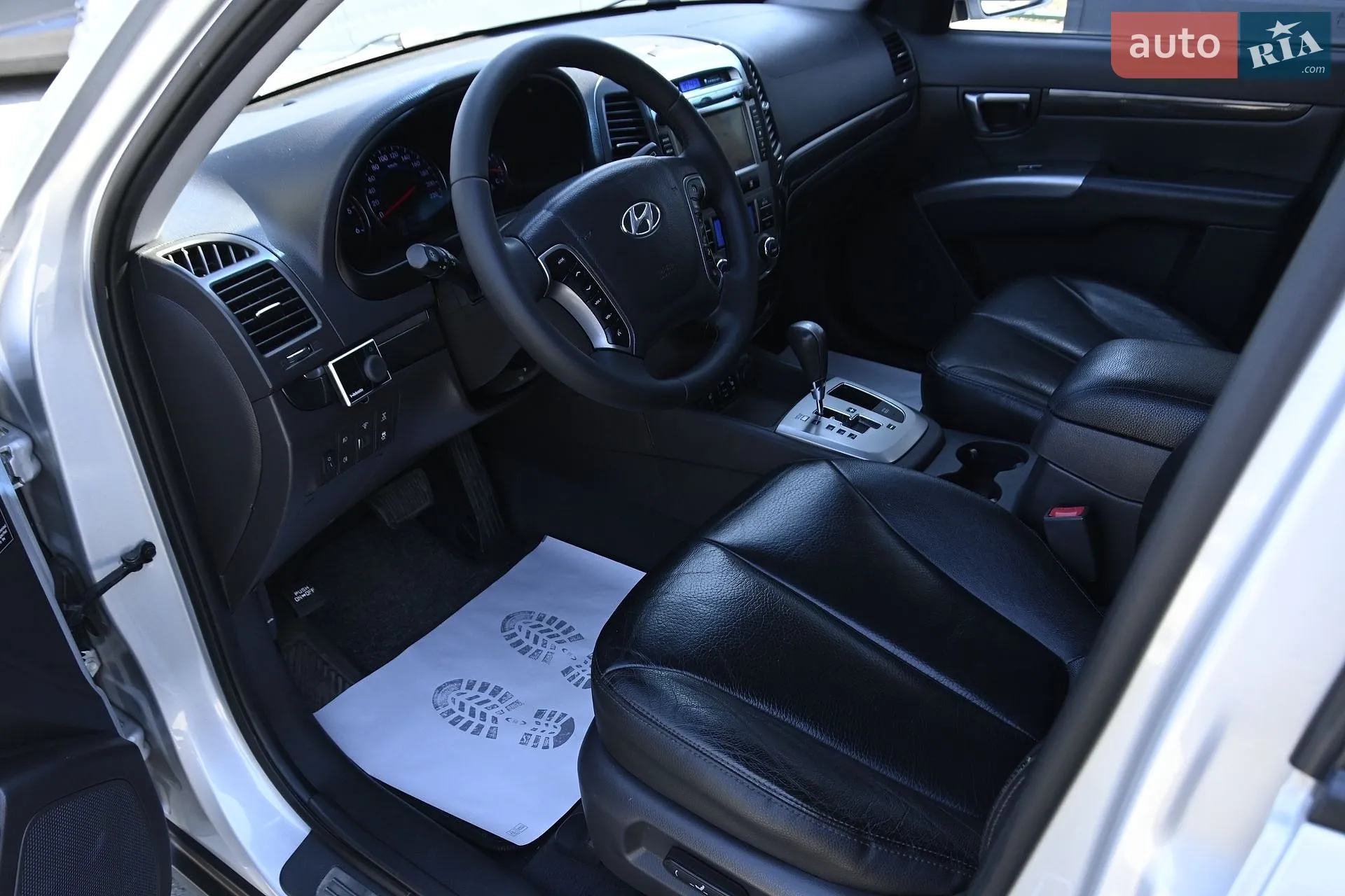 2011 Hyundai Santa Fe - мініатюра 17