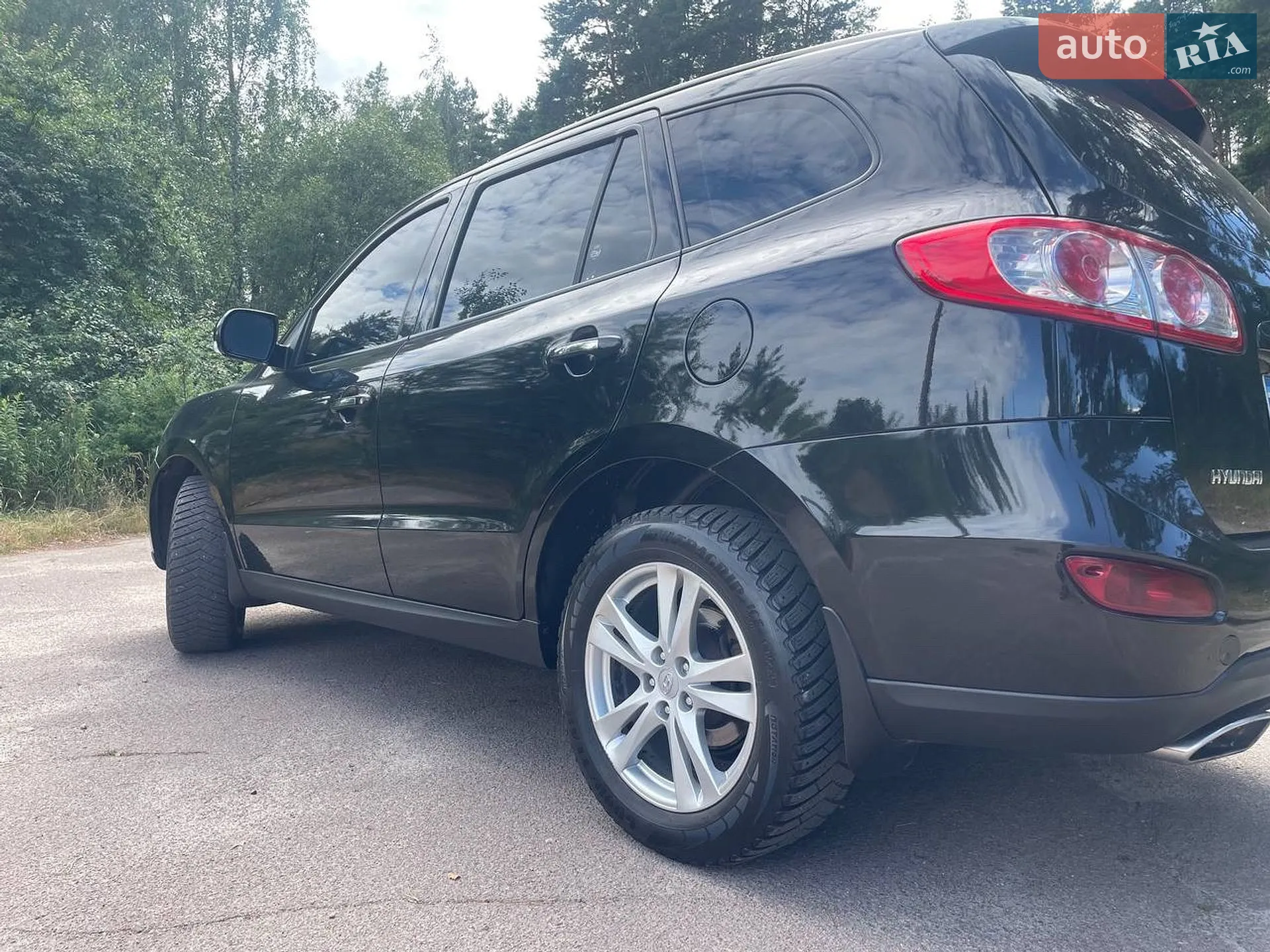 2011 Hyundai Santa Fe - мініатюра 11