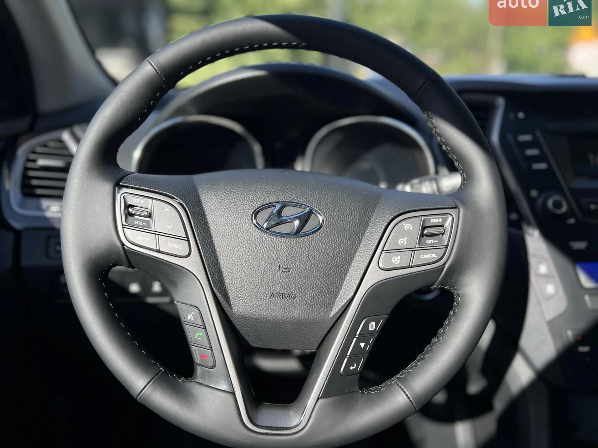 2014 Hyundai Santa Fe - мініатюра 12