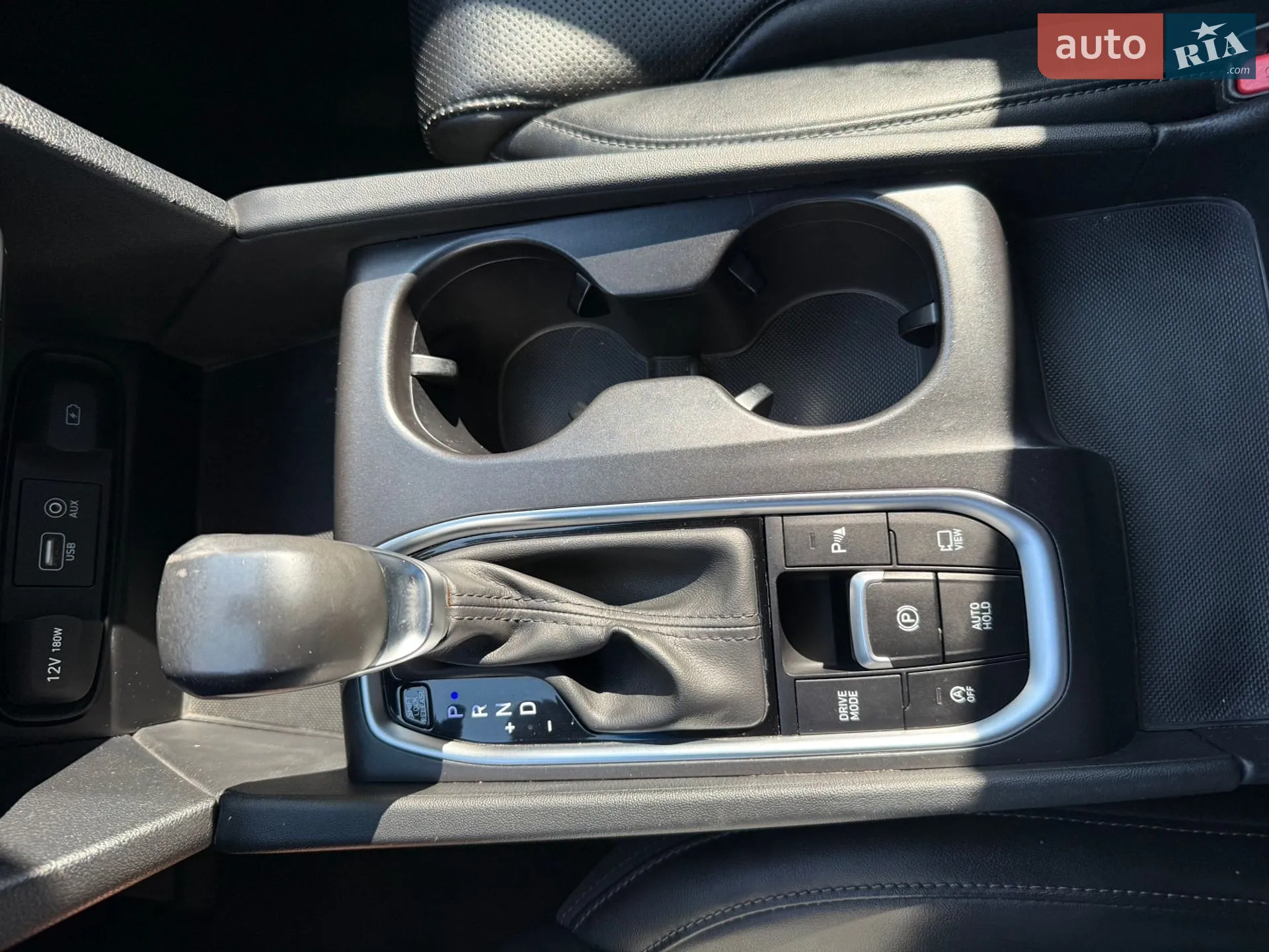 2018 Hyundai Santa Fe - мініатюра 16