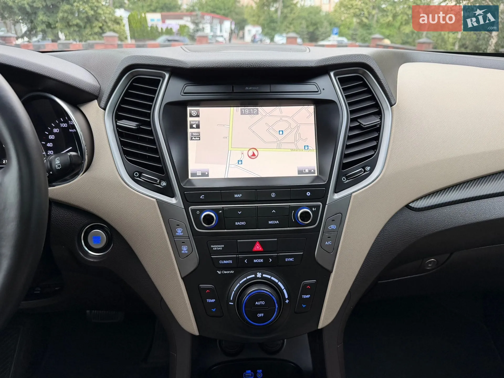 2016 Hyundai Santa Fe - мініатюра 74