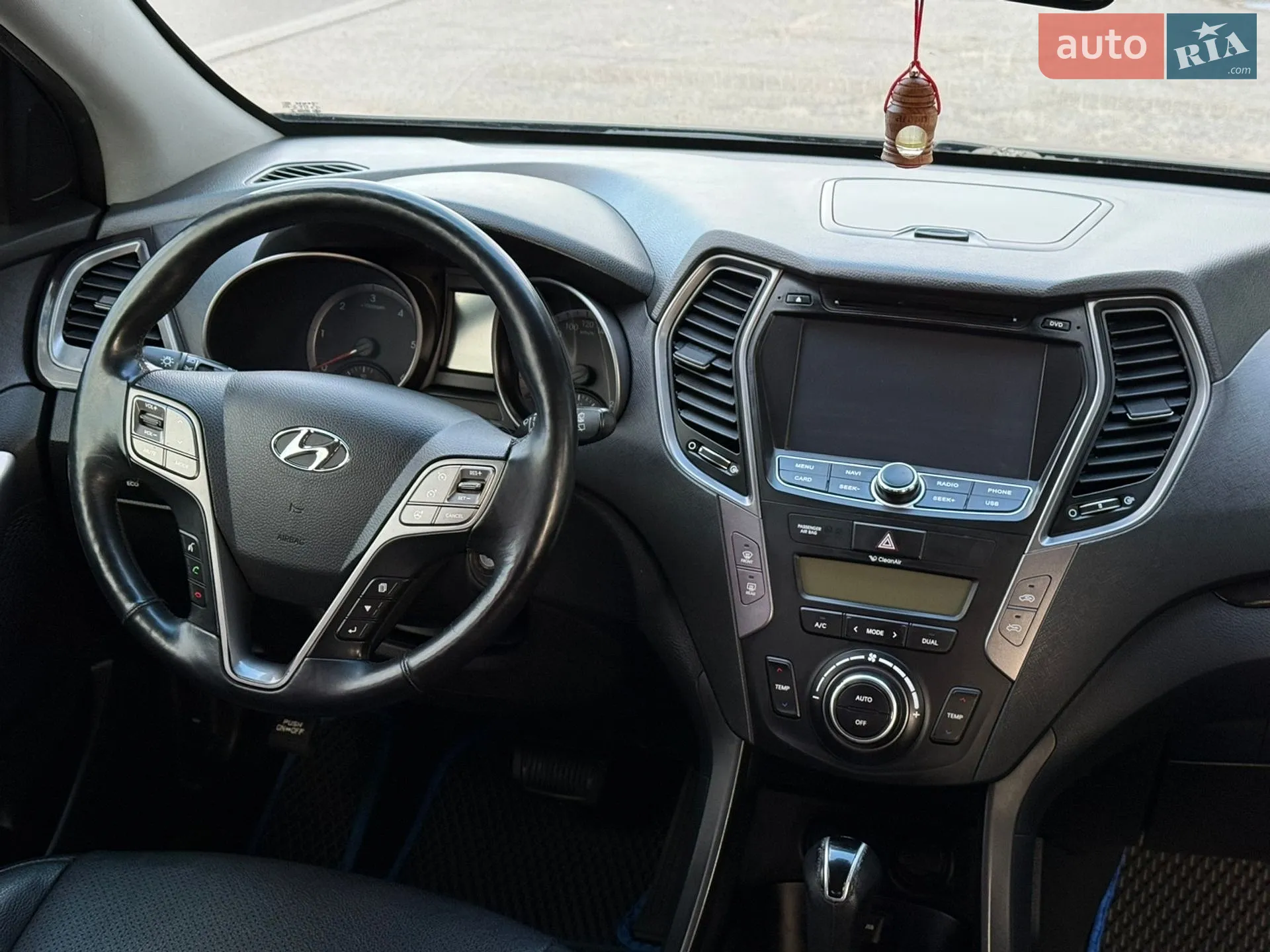 2013 Hyundai Santa Fe - мініатюра 11