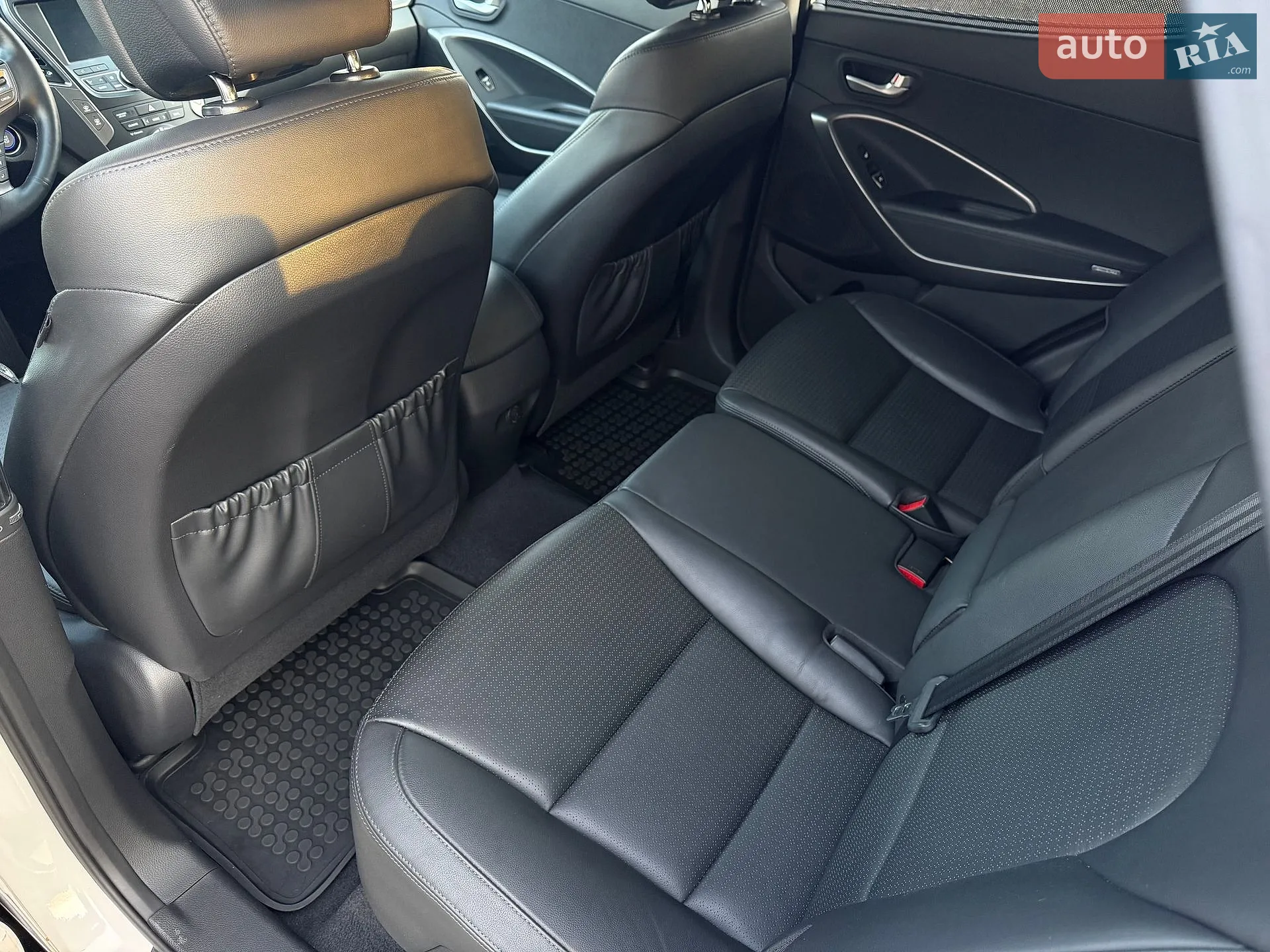 2014 Hyundai Santa Fe - мініатюра 24