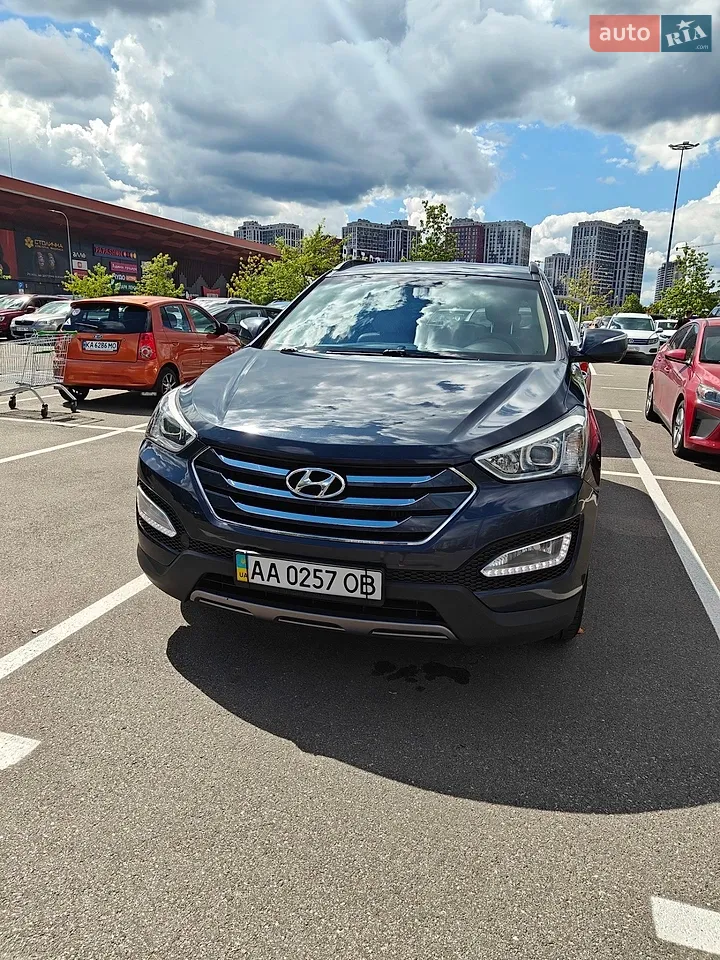 2013 Hyundai Santa Fe - мініатюра 16