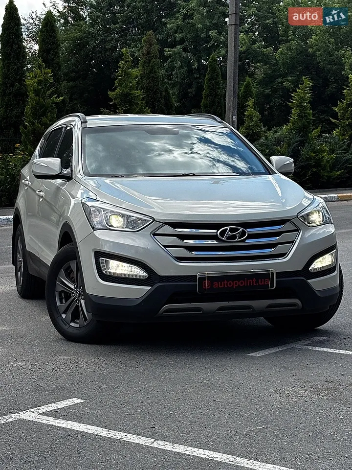 2012 Hyundai Santa Fe - мініатюра 18