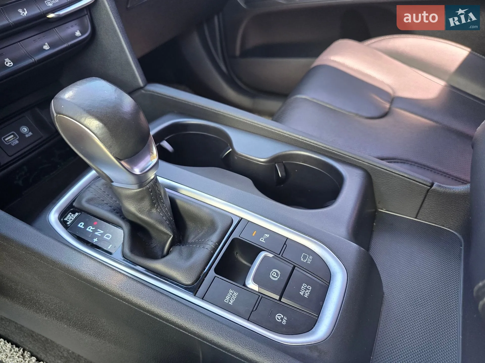 2018 Hyundai Santa Fe - мініатюра 2