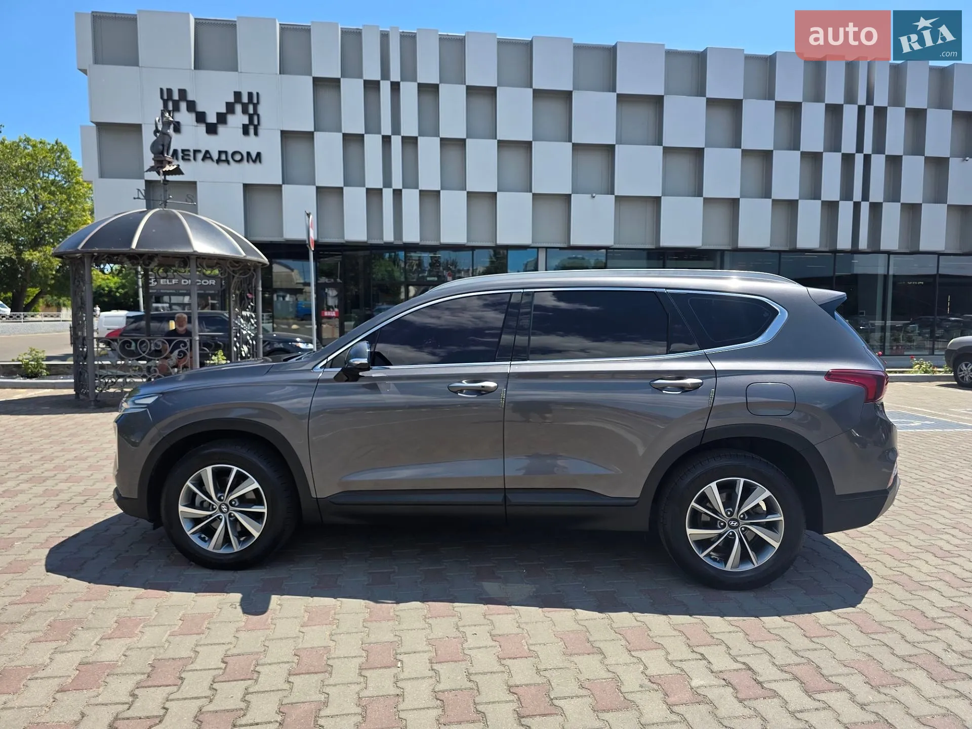 2018 Hyundai Santa Fe - мініатюра 12