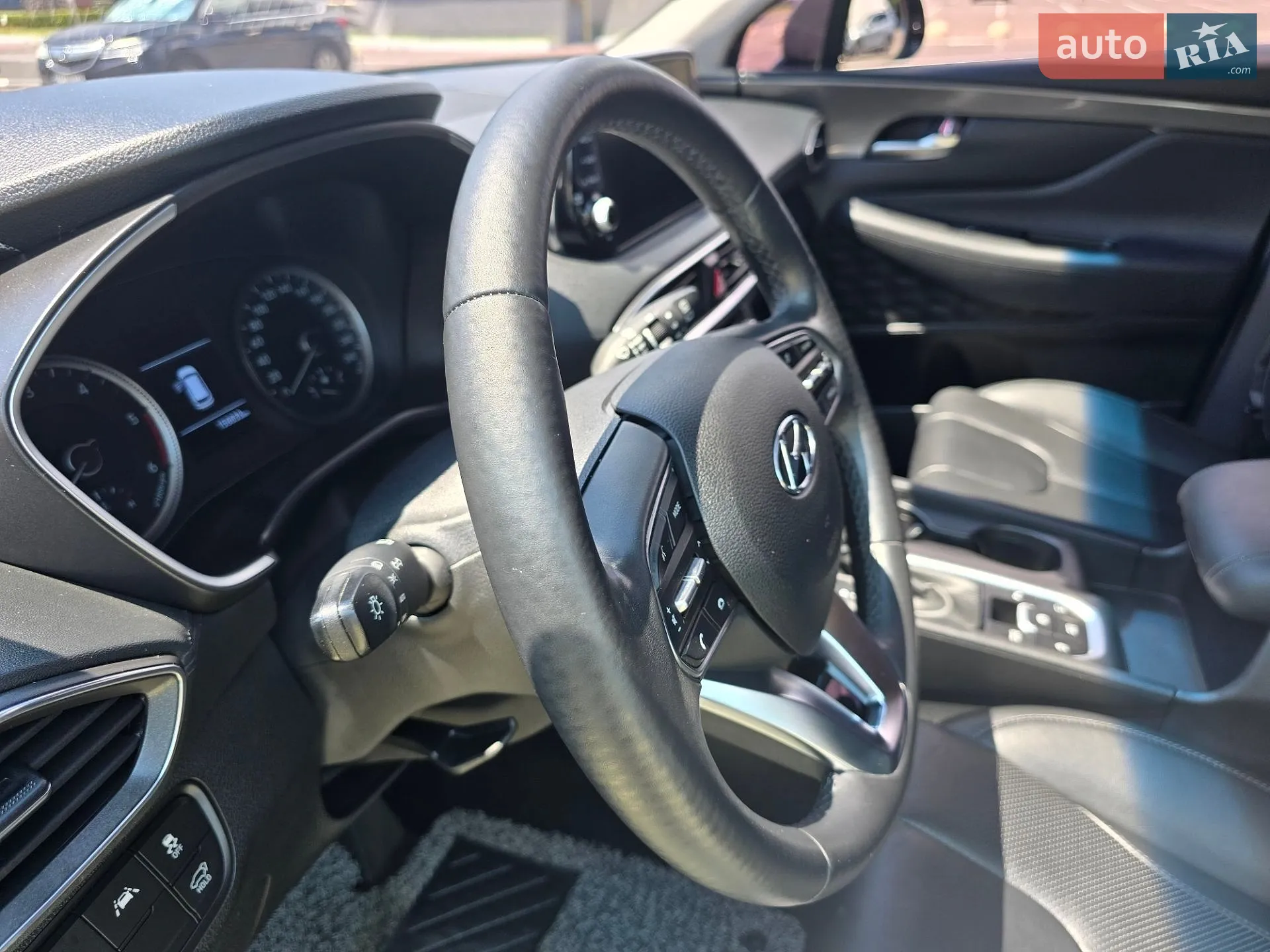 2018 Hyundai Santa Fe - мініатюра 31