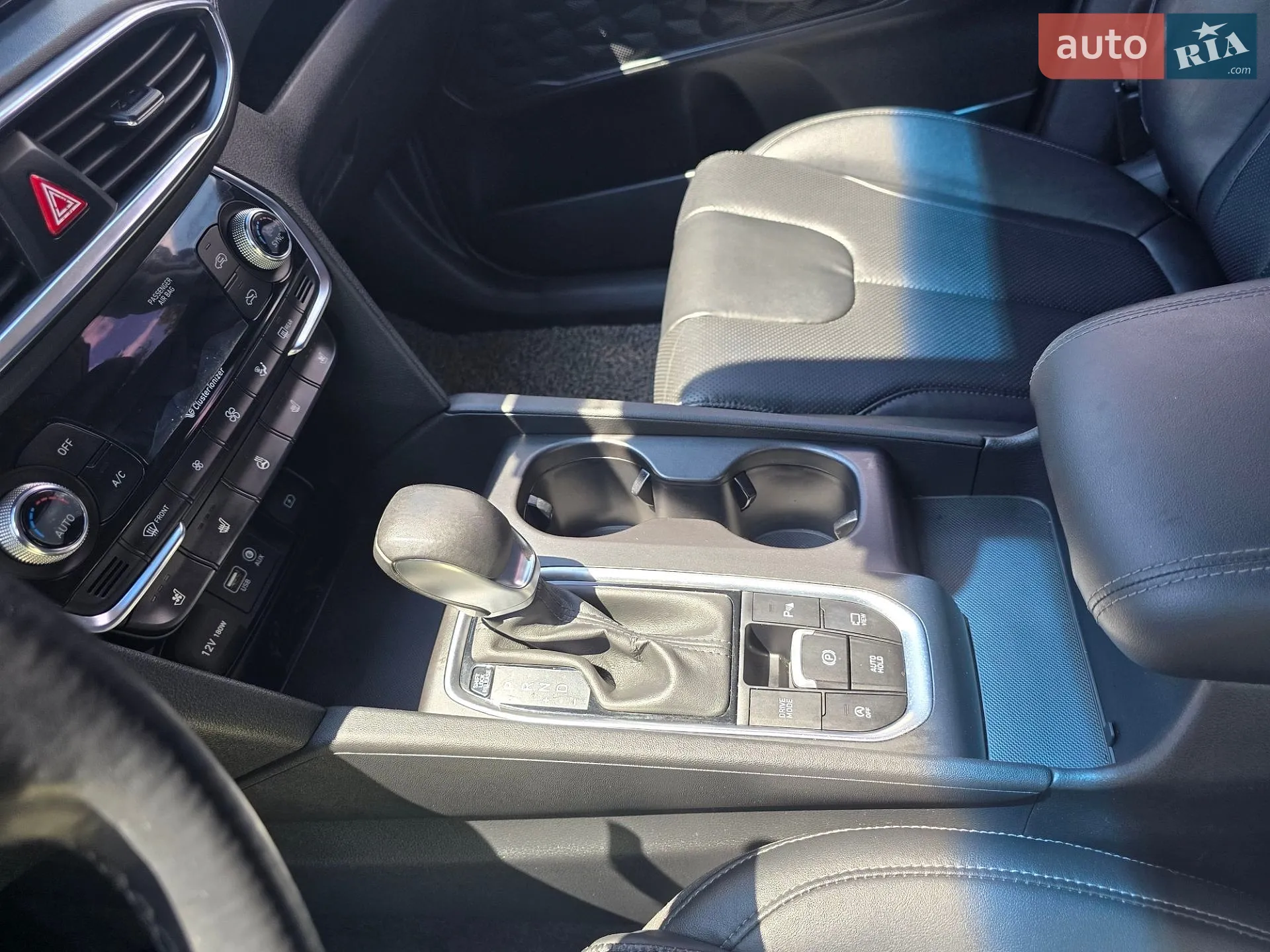 2018 Hyundai Santa Fe - мініатюра 32