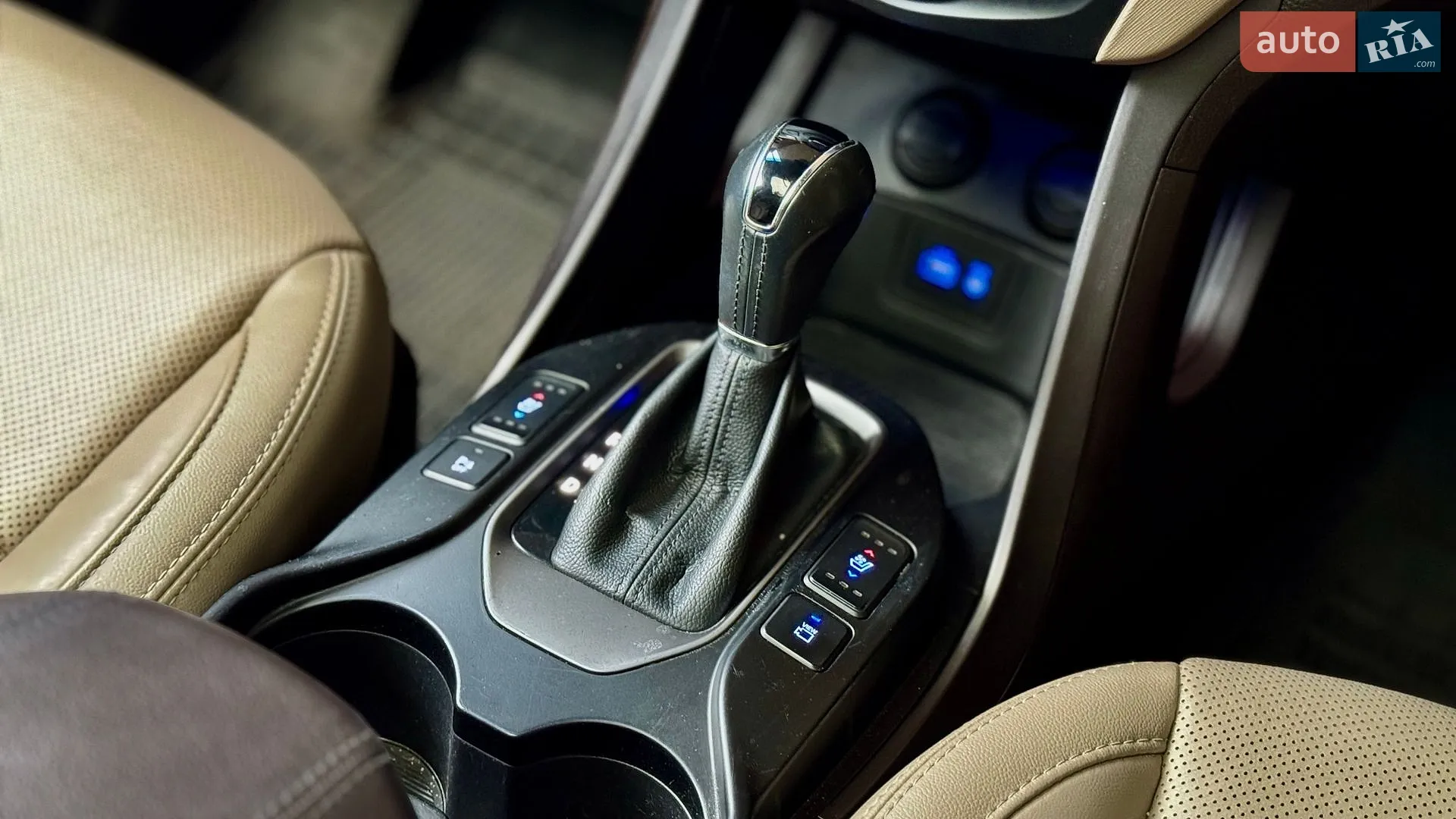 2016 Hyundai Santa Fe - мініатюра 20