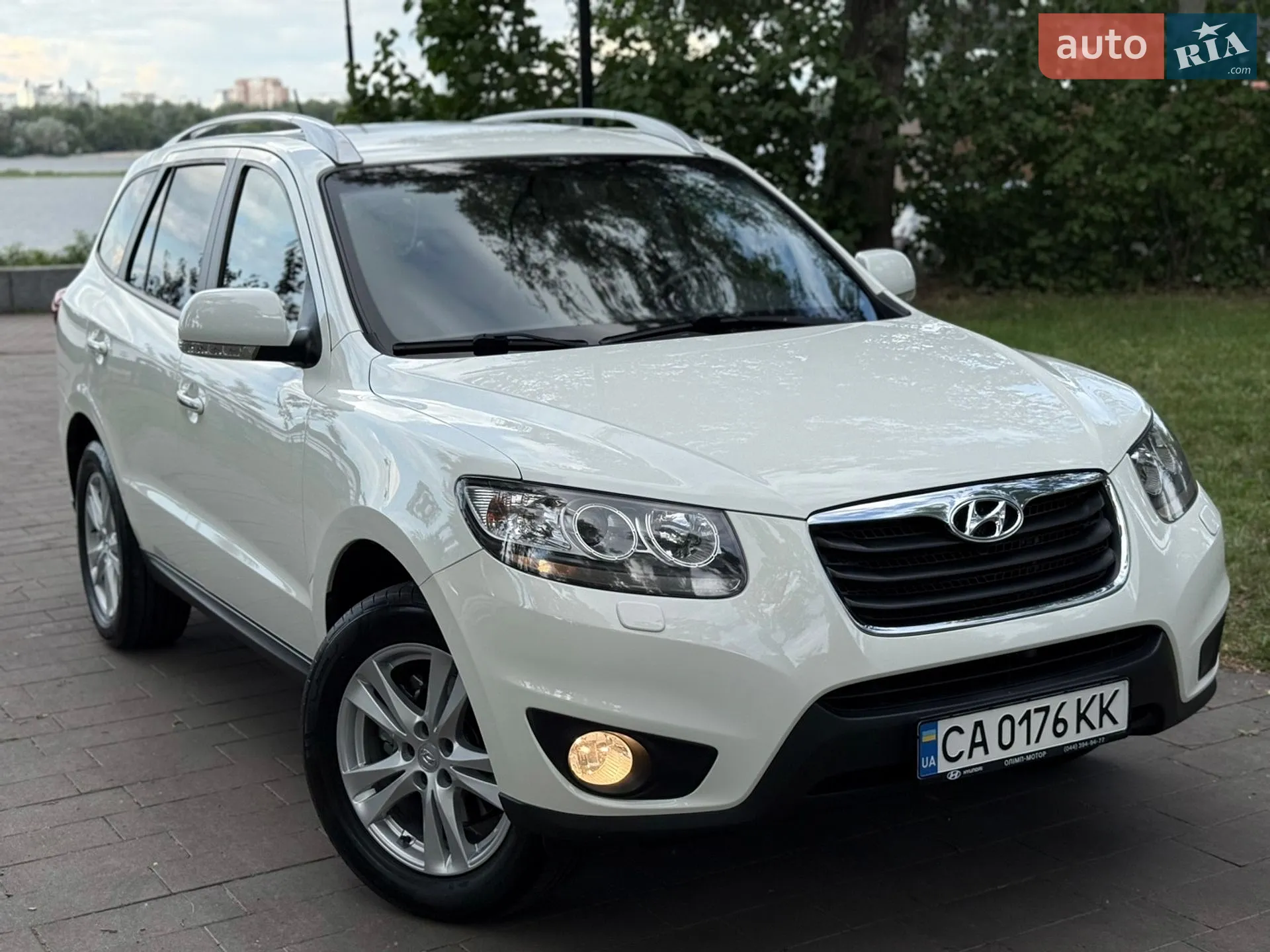 2011 Hyundai Santa Fe - мініатюра 3