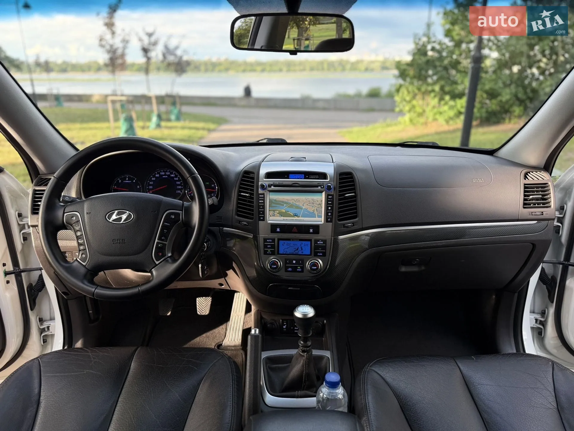 2011 Hyundai Santa Fe - мініатюра 33
